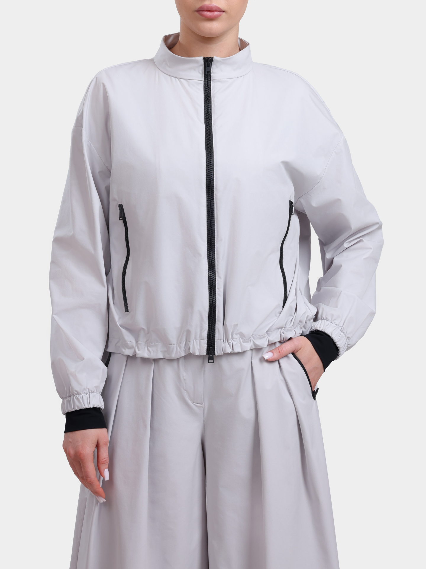 Ветровка Herno GI000288D 12503Z 1250 серая женская — купить в интернет-магазине Verdistore