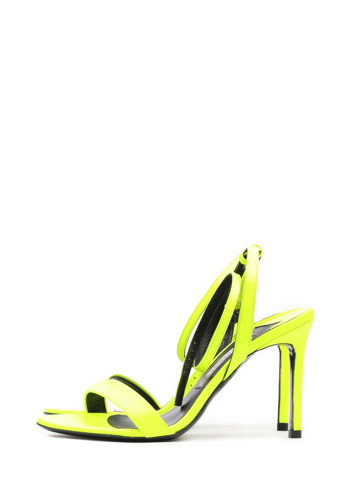 Босоножки — купить в интернет-магазине Verdistore