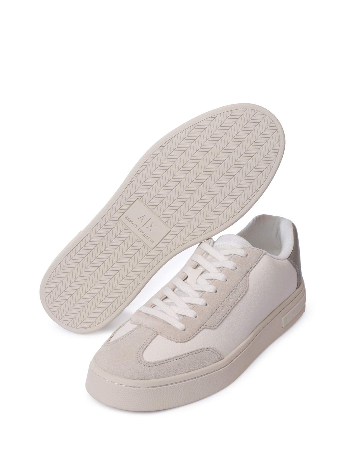 Кеды Armani Exchange XUX250 XV948 U641 белые мужские с контрастными вставками — купить в интернет-магазине Verdistore