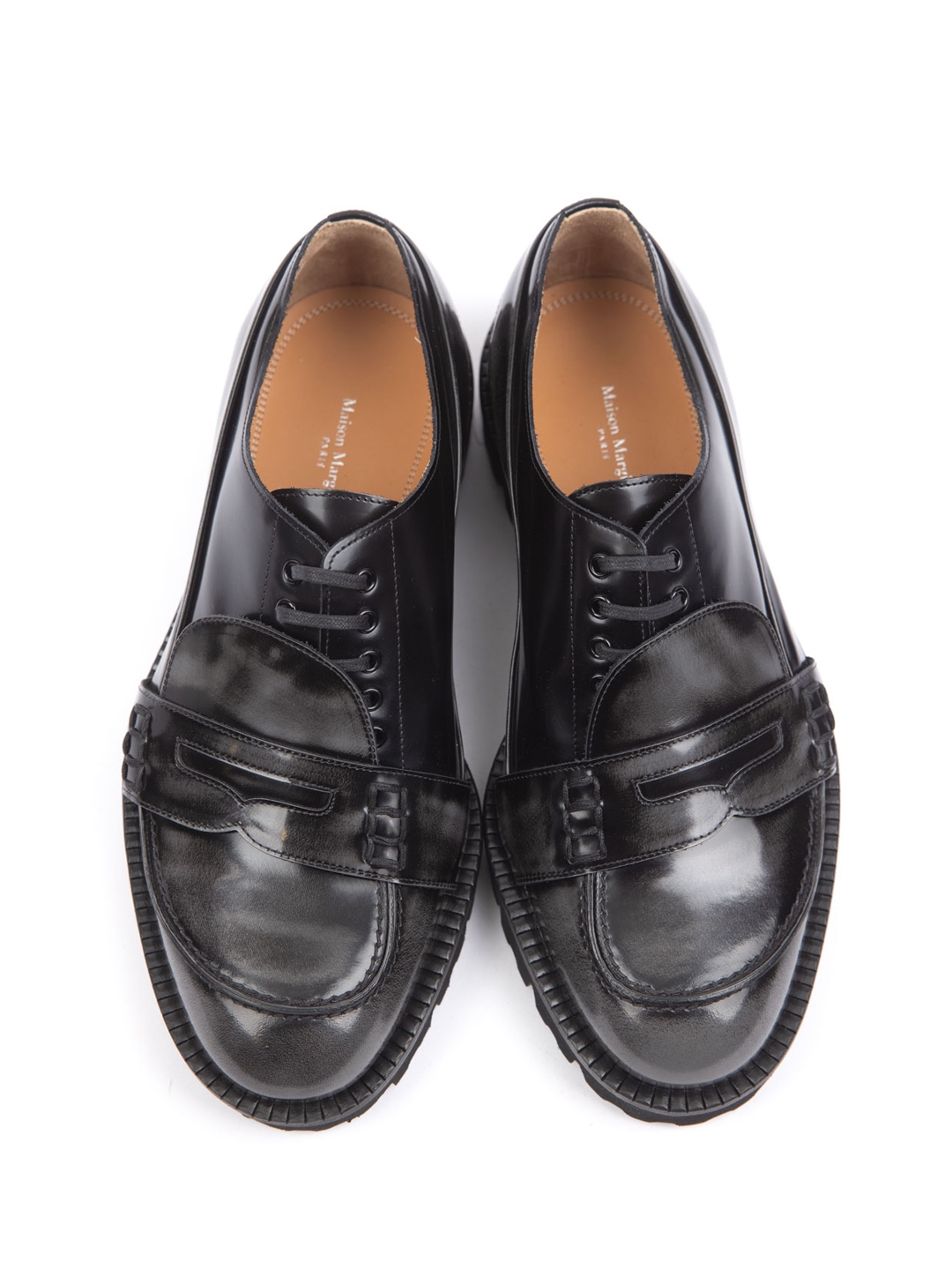 Оксфорды из черной лакированной кожи на массивной подошве — купить в интернет-магазине Verdistore