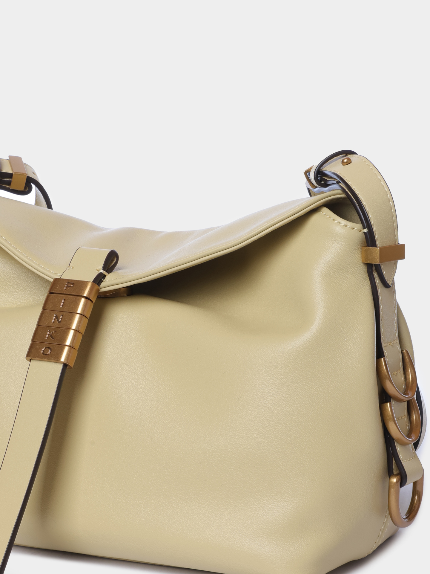 Сумка Pinko 105895 A1ZX C39Q женская из натуральной кожи — купить в интернет-магазине Verdistore