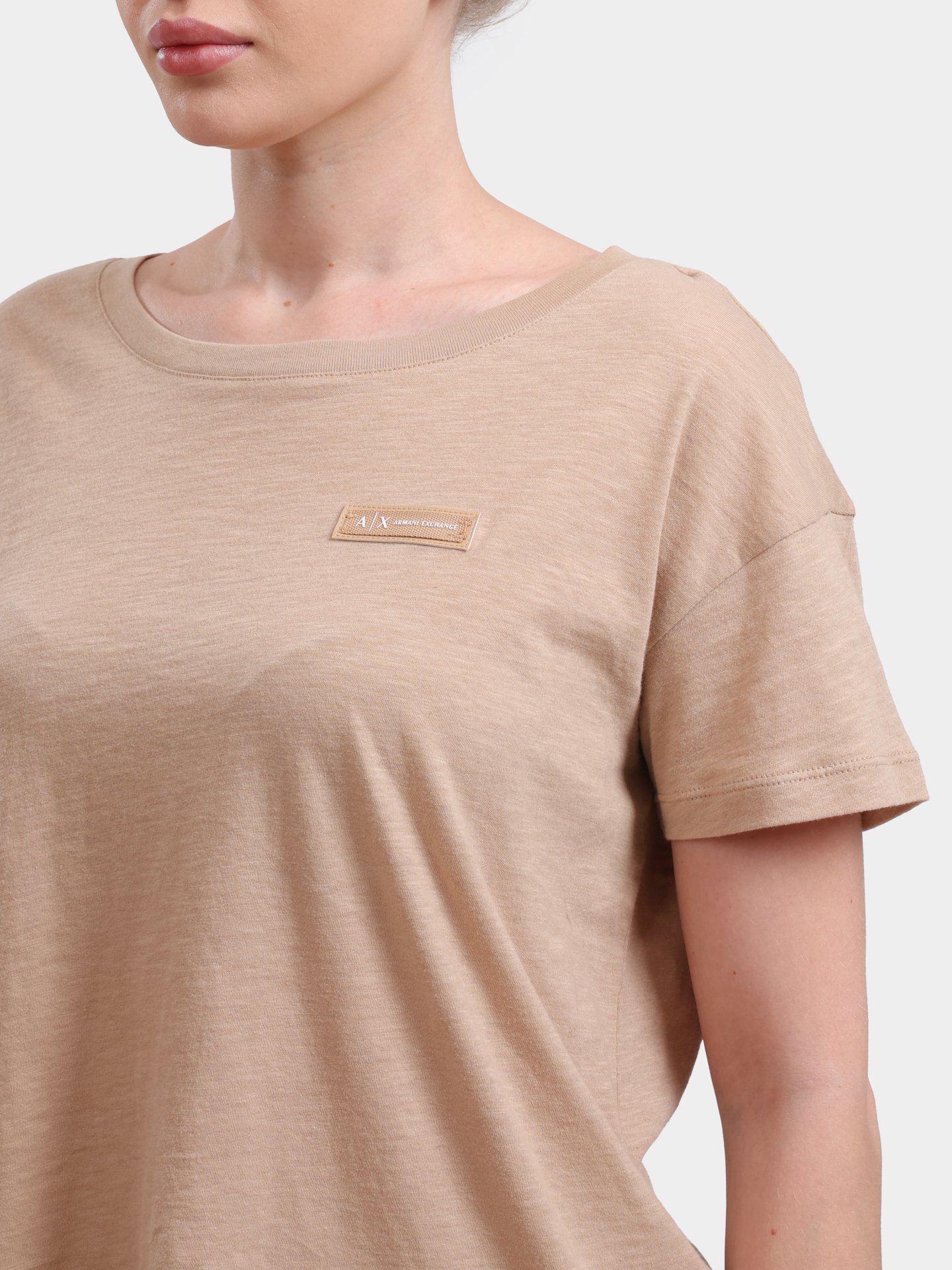 Футболка Armani Exchange XW001363 AF16296 U1051 хлопковая женская — купить в интернет-магазине Verdistore