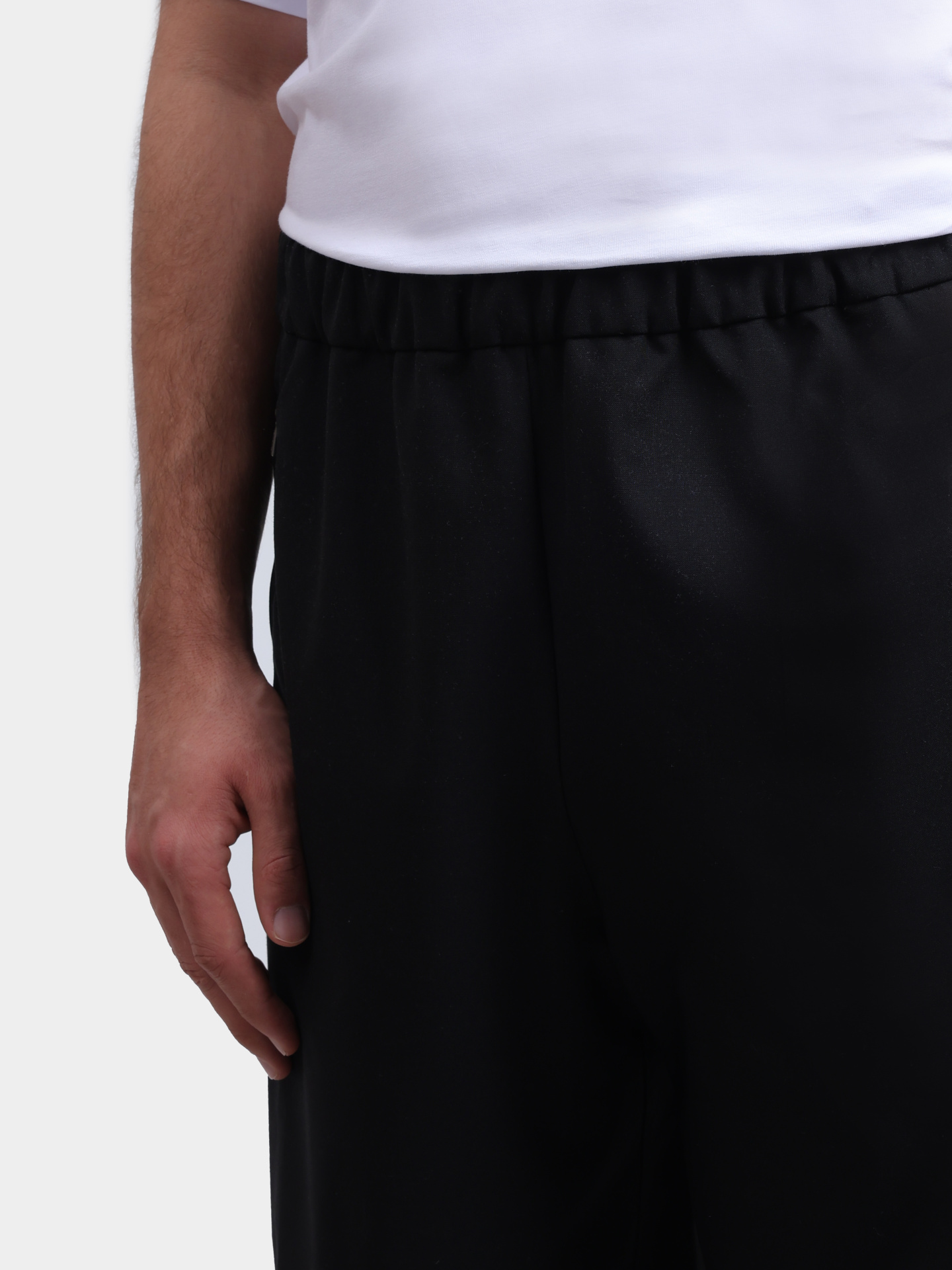 Брюки Herno Laminar PT00059DL 12847 9300 черные мужские — купить в интернет-магазине Verdistore