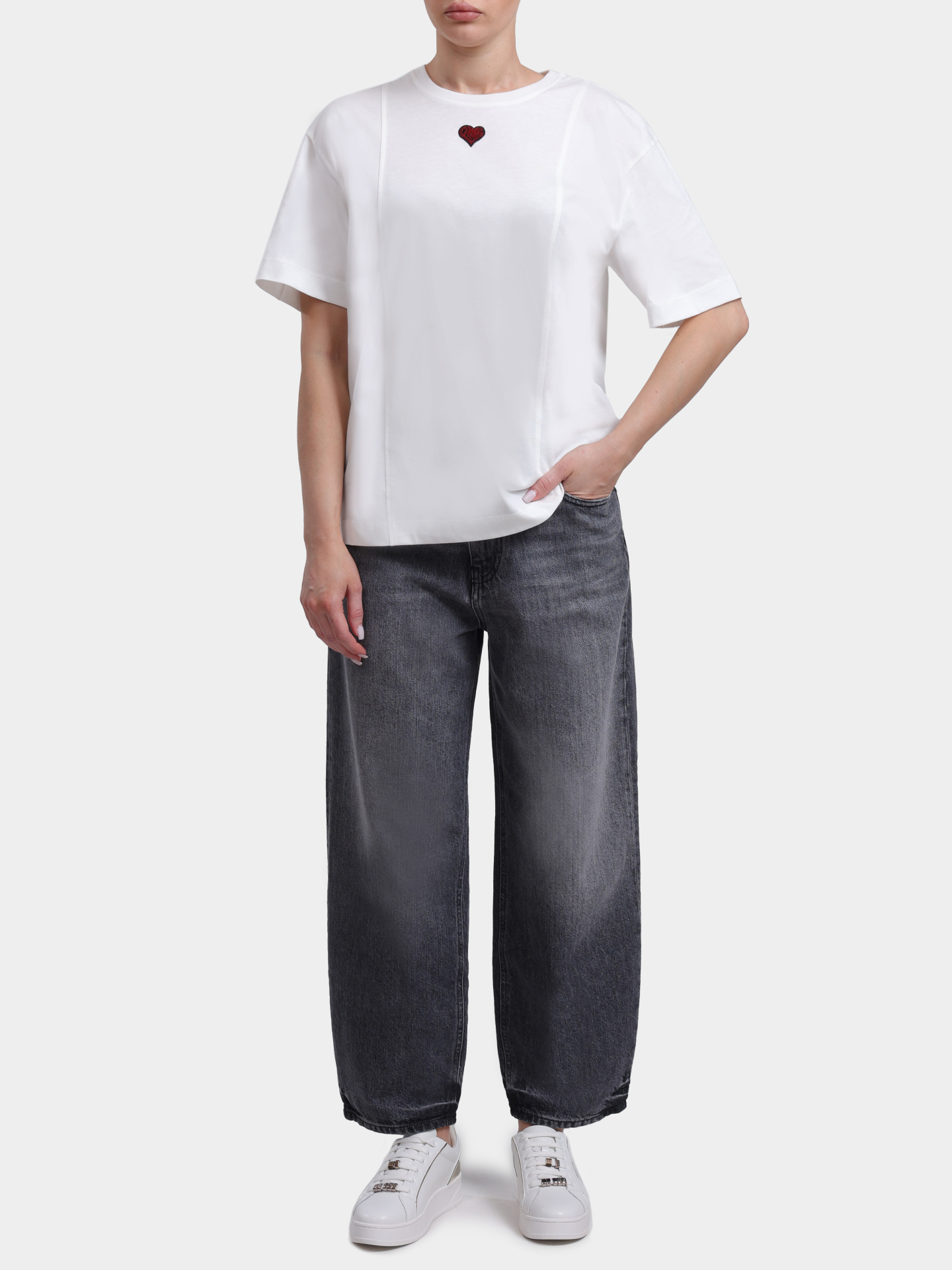 Футболка Pinko 105665 A326 Z05 хлопковая женская с вышивкой — купить в интернет-магазине Verdistore
