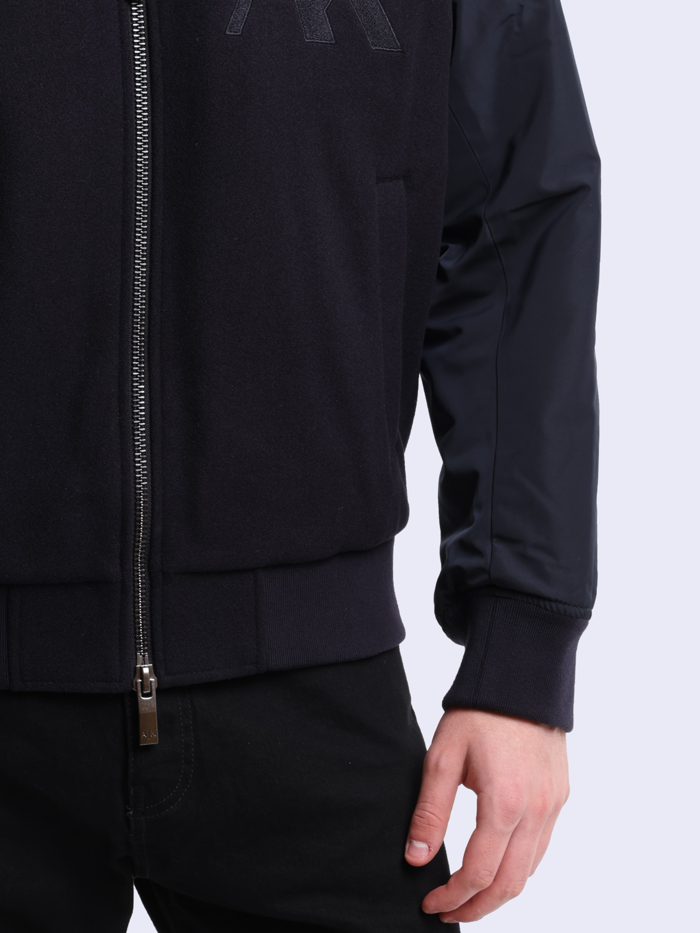 Бомбер Armani Exchange 6DZB32 ZN5PZ 1510 темно-синий мужской — купить в интернет-магазине Verdistore