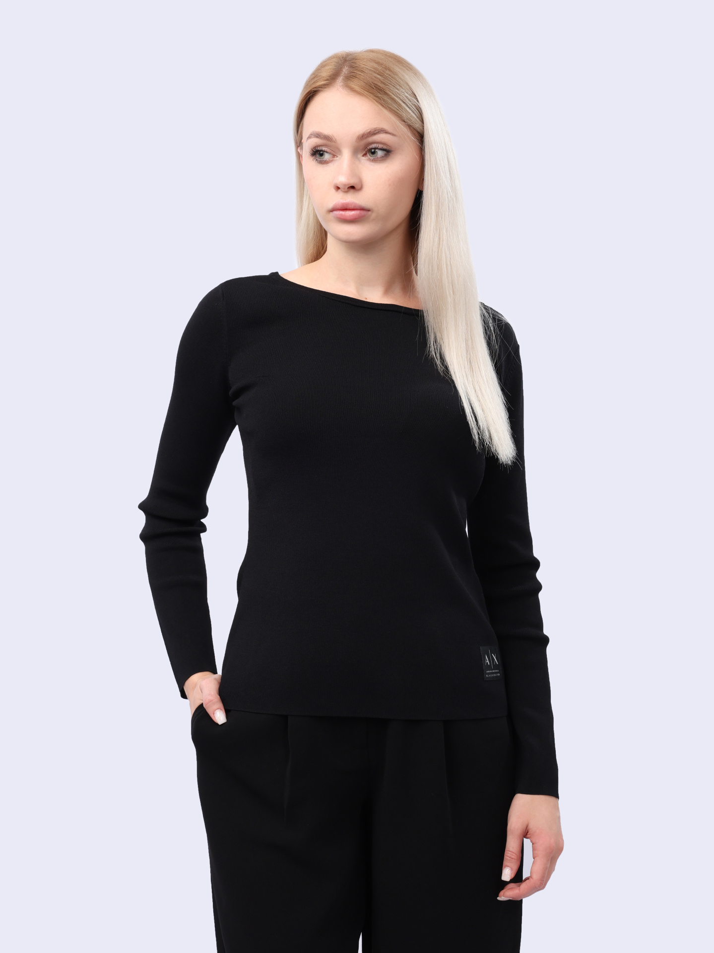 Лонгслив Armani Exchange XW000047 AF10352 UC001 черный женский с вырезом — купить в интернет-магазине Verdistore