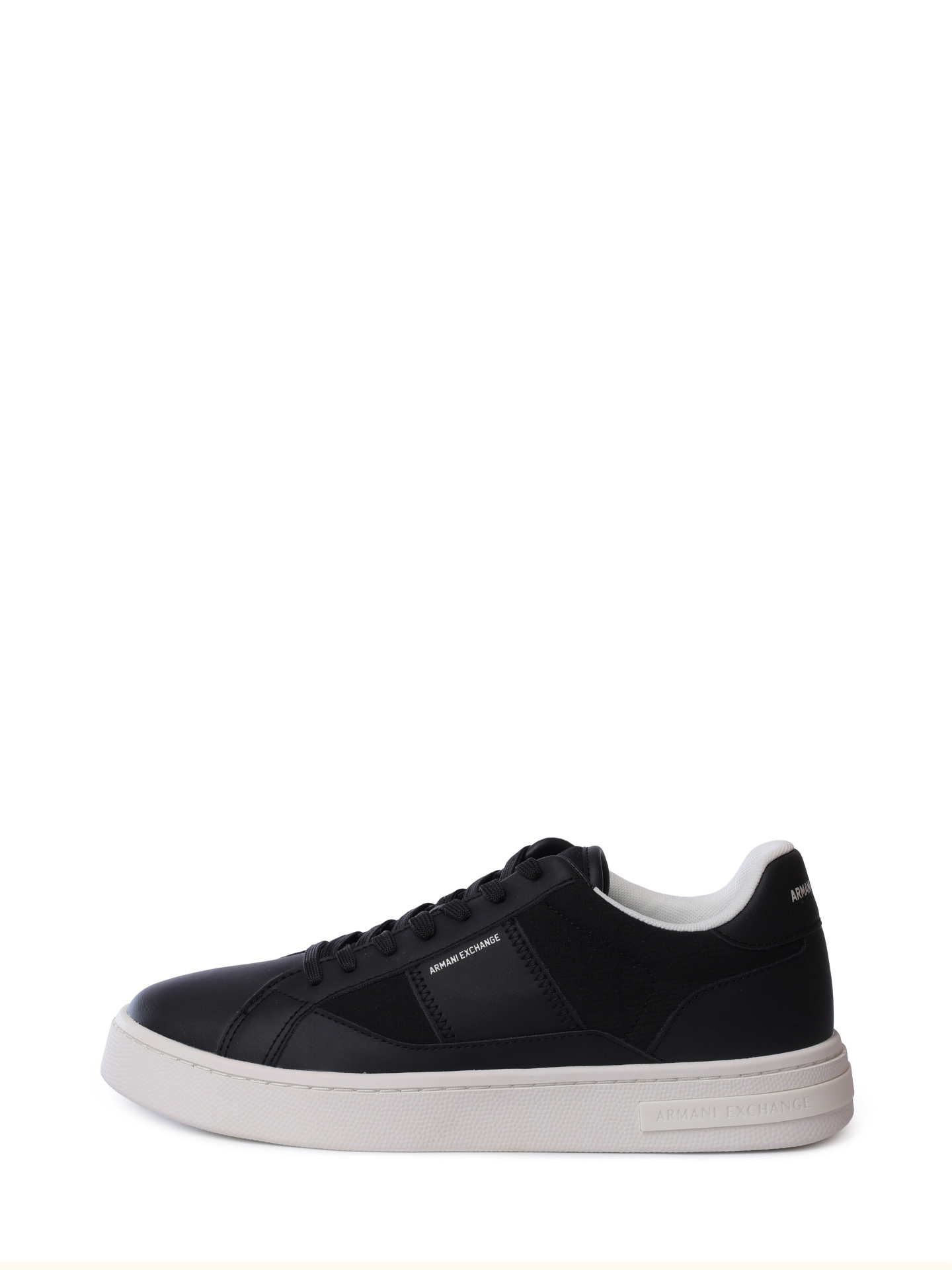 Кроссовки Armani Exchange XUX241 XV911 K001 чёрные мужские из искусственной кожи — купить в интернет-магазине Verdistore