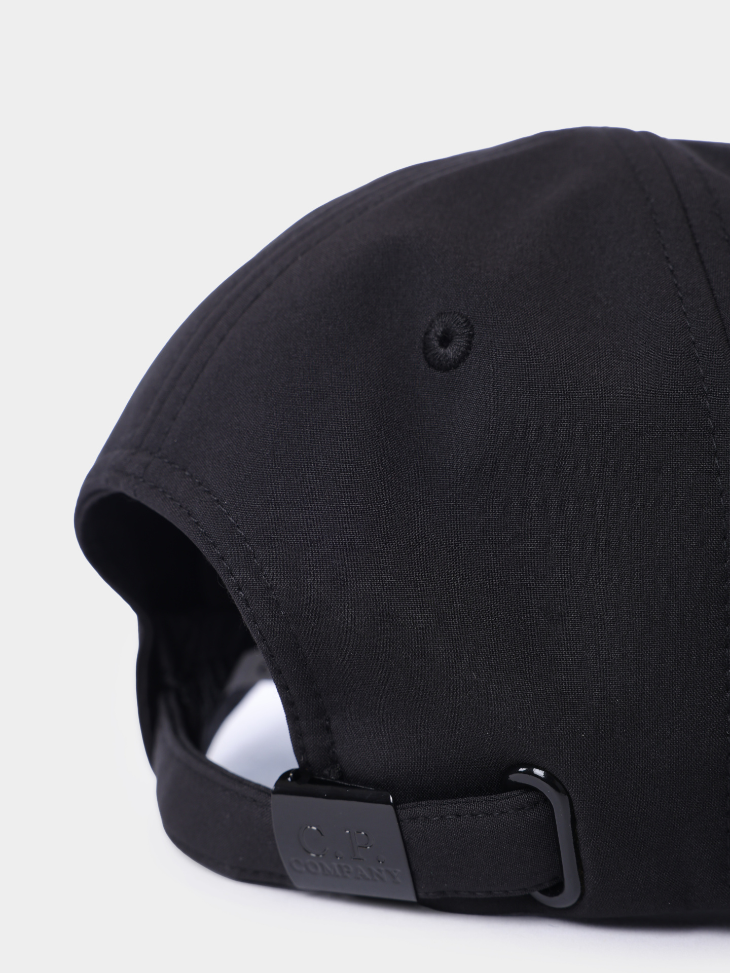 Бейсболка C.P. Company 19CMAC125A-006097A 999 черная мужская — купить в интернет-магазине Verdistore