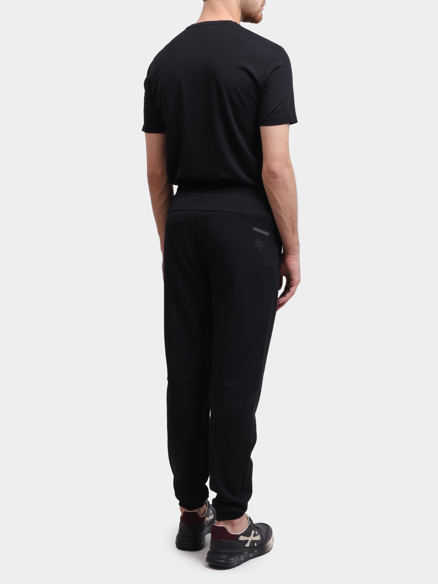 Джоггеры EA7 7M000662 AF12501 UC001 черные мужские — купить в интернет-магазине Verdistore