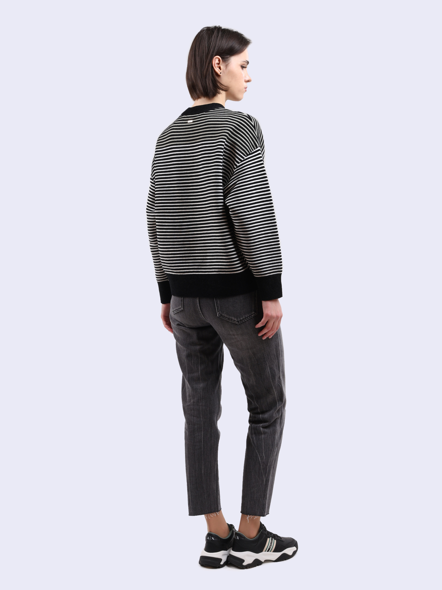 Свитшот Armani Exchange 6DYM1N YM1TZ 21DC полосатый женский — купить в интернет-магазине Verdistore