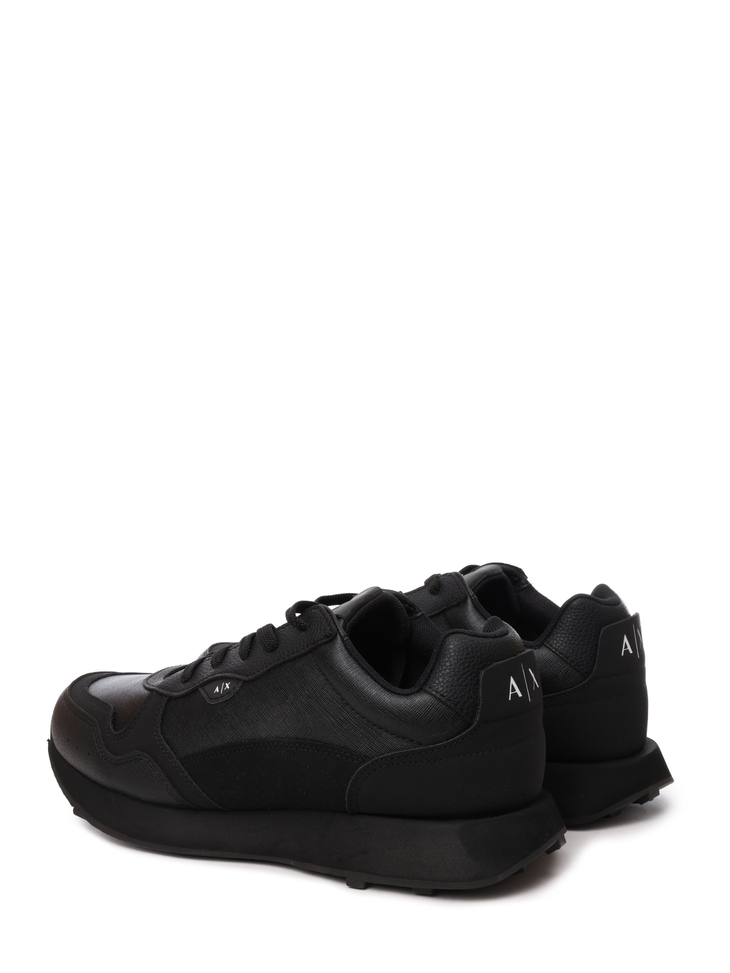 Кроссовки Armani Exchange XUX205 XV869 K001 черные мужские с замшевыми вставками — купить в интернет-магазине Verdistore