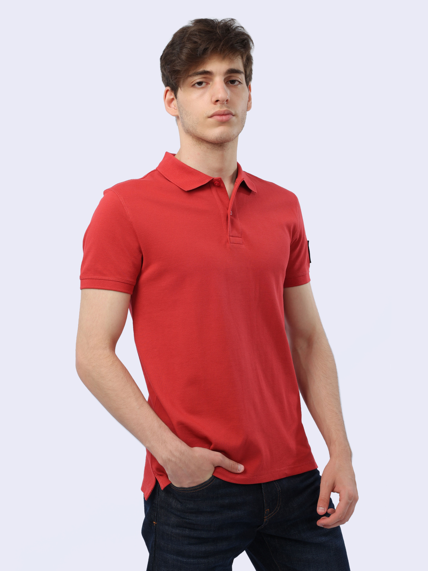 Поло Calvin Klein Jeans J30J323394 красное мужское из хлопка — купить в интернет-магазине Verdistore
