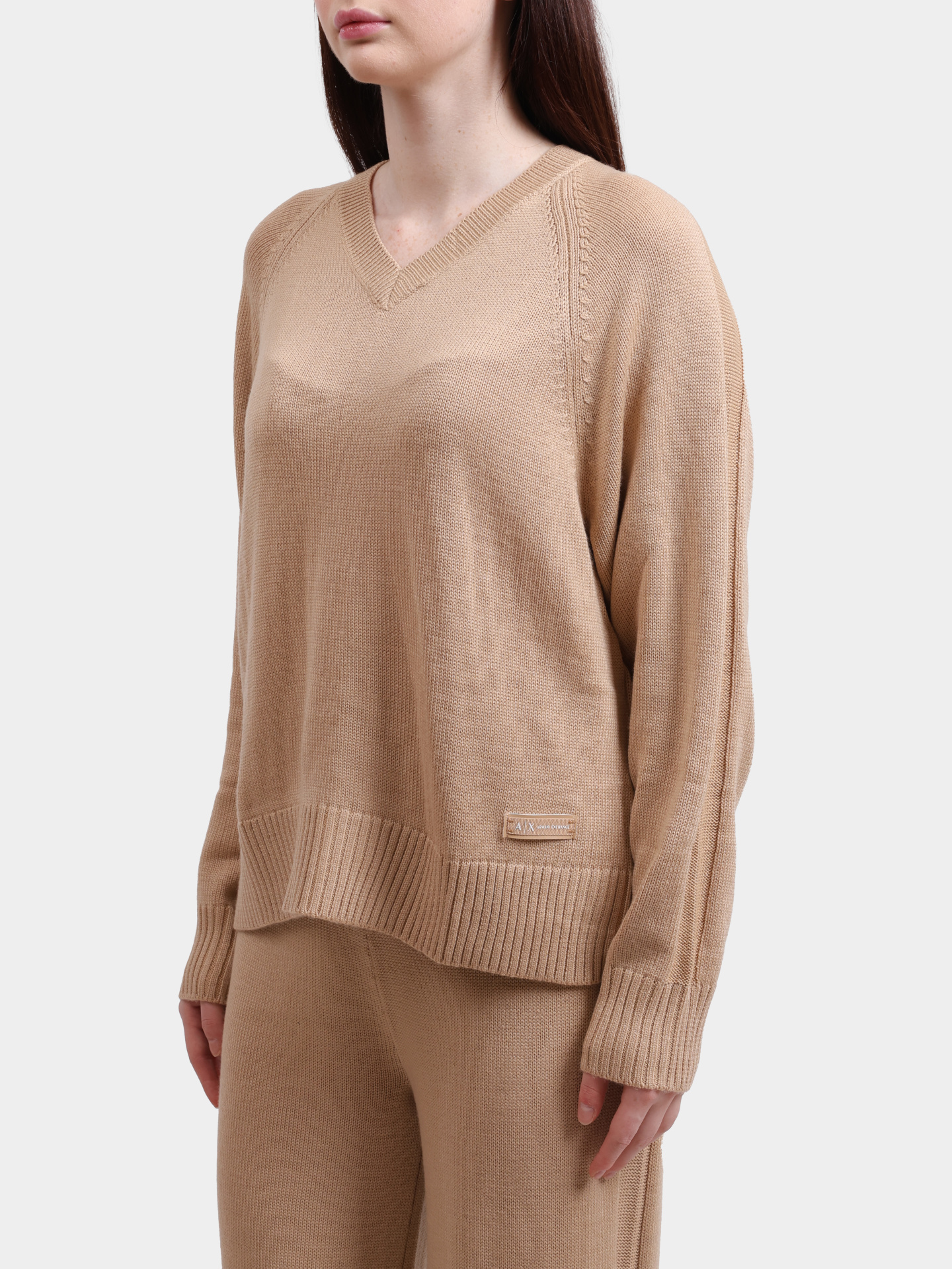 Джемпер Armani Exchange XW001335 AF13774 U1051 бежевый женский — купить в интернет-магазине Verdistore