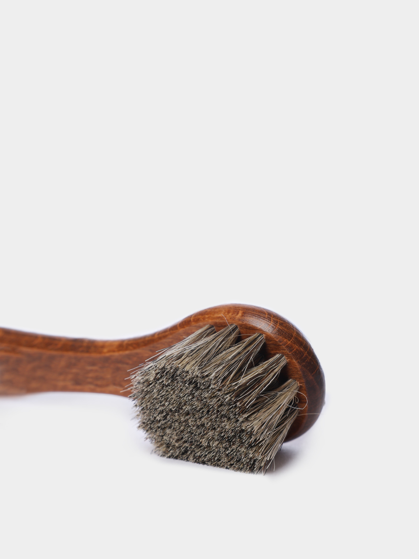 Щетка с натуральной щетиной COLLONIL Auftragsburste — купить в интернет-магазине Verdistore