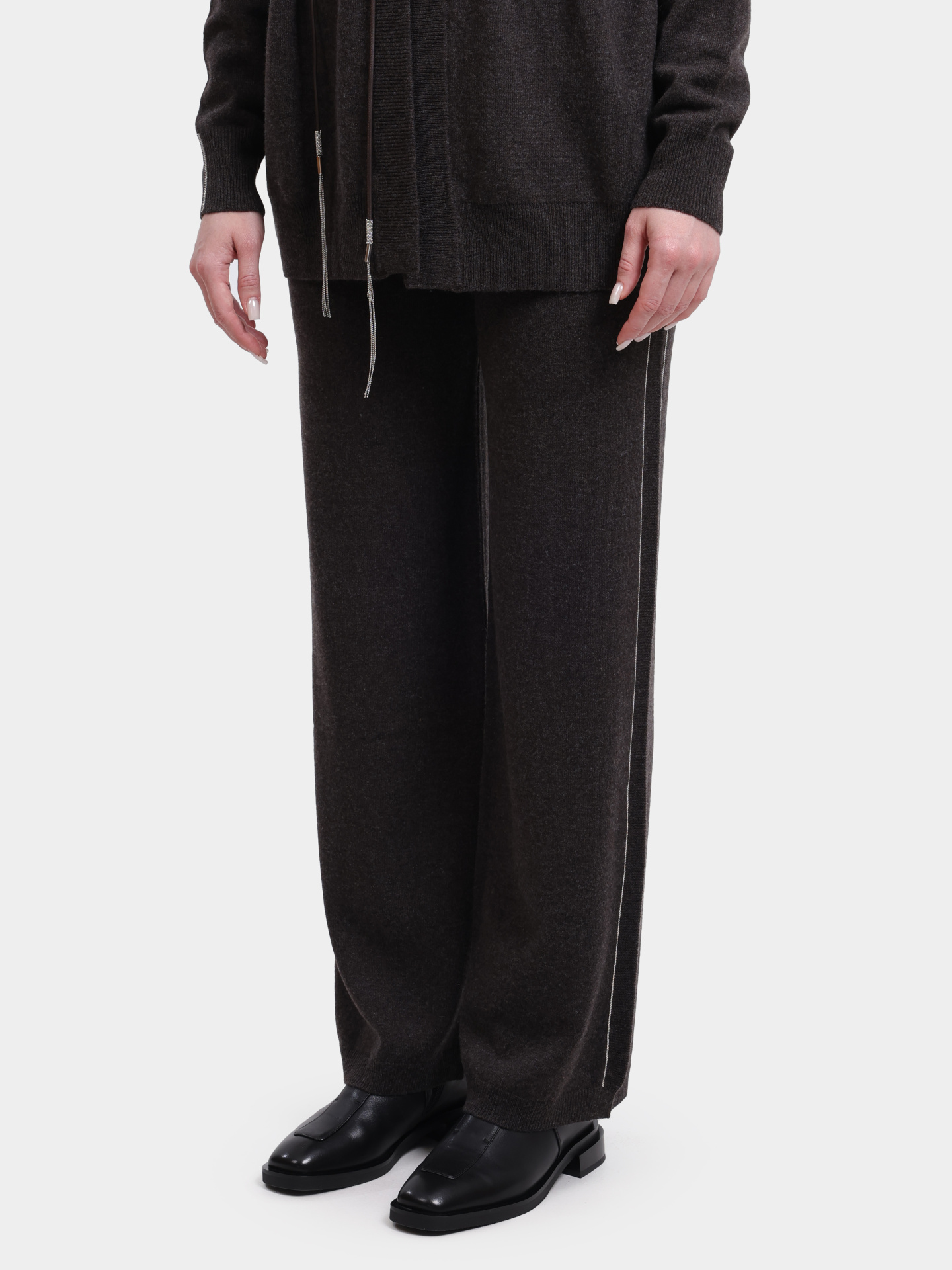 Брюки S94107F12 09283 953 черные женские  — купить в интернет-магазине Verdistore