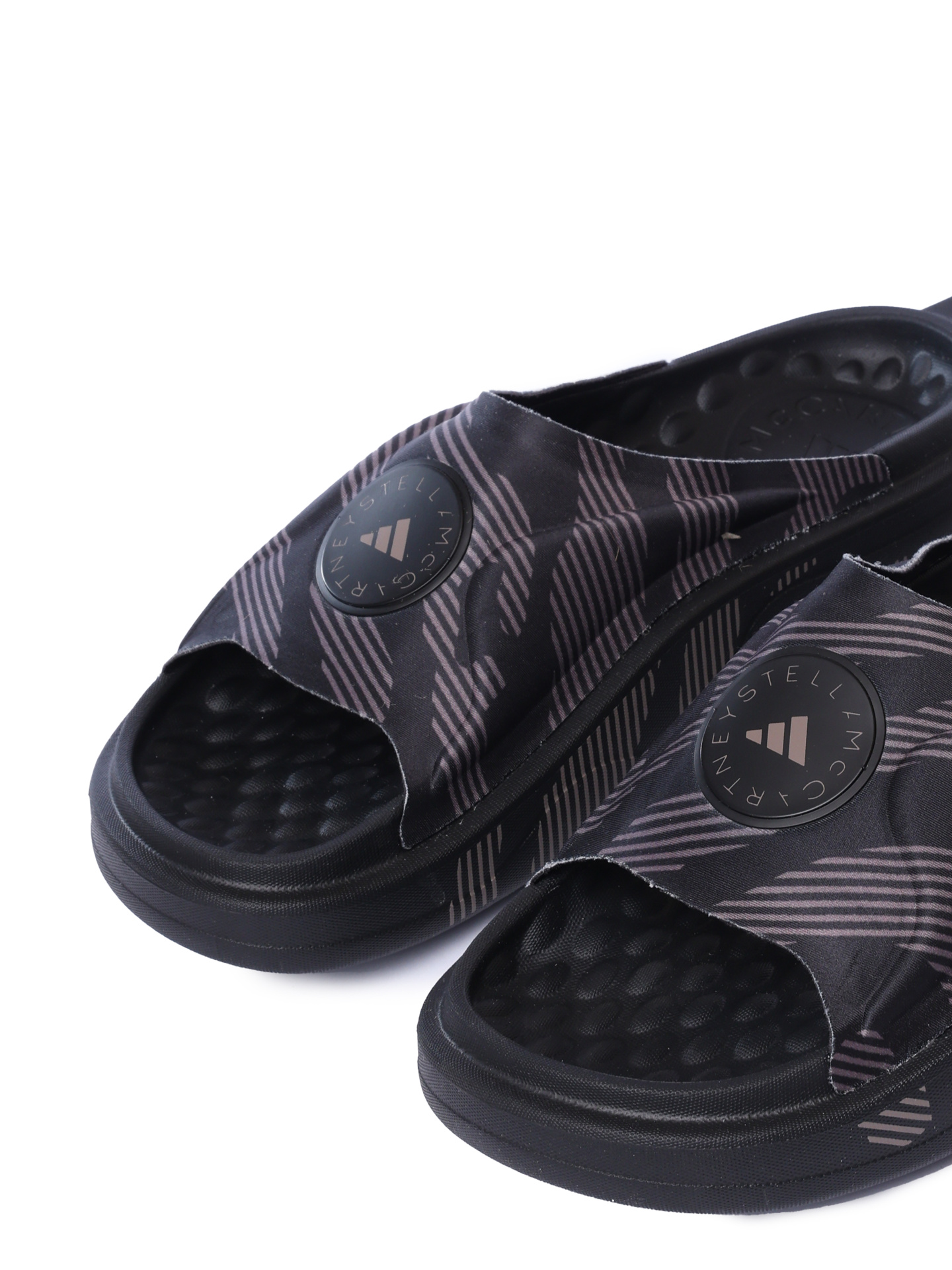 Шлепанцы Adidas by Stella McCartney IF6066 черные женские — купить в интернет-магазине Verdistore