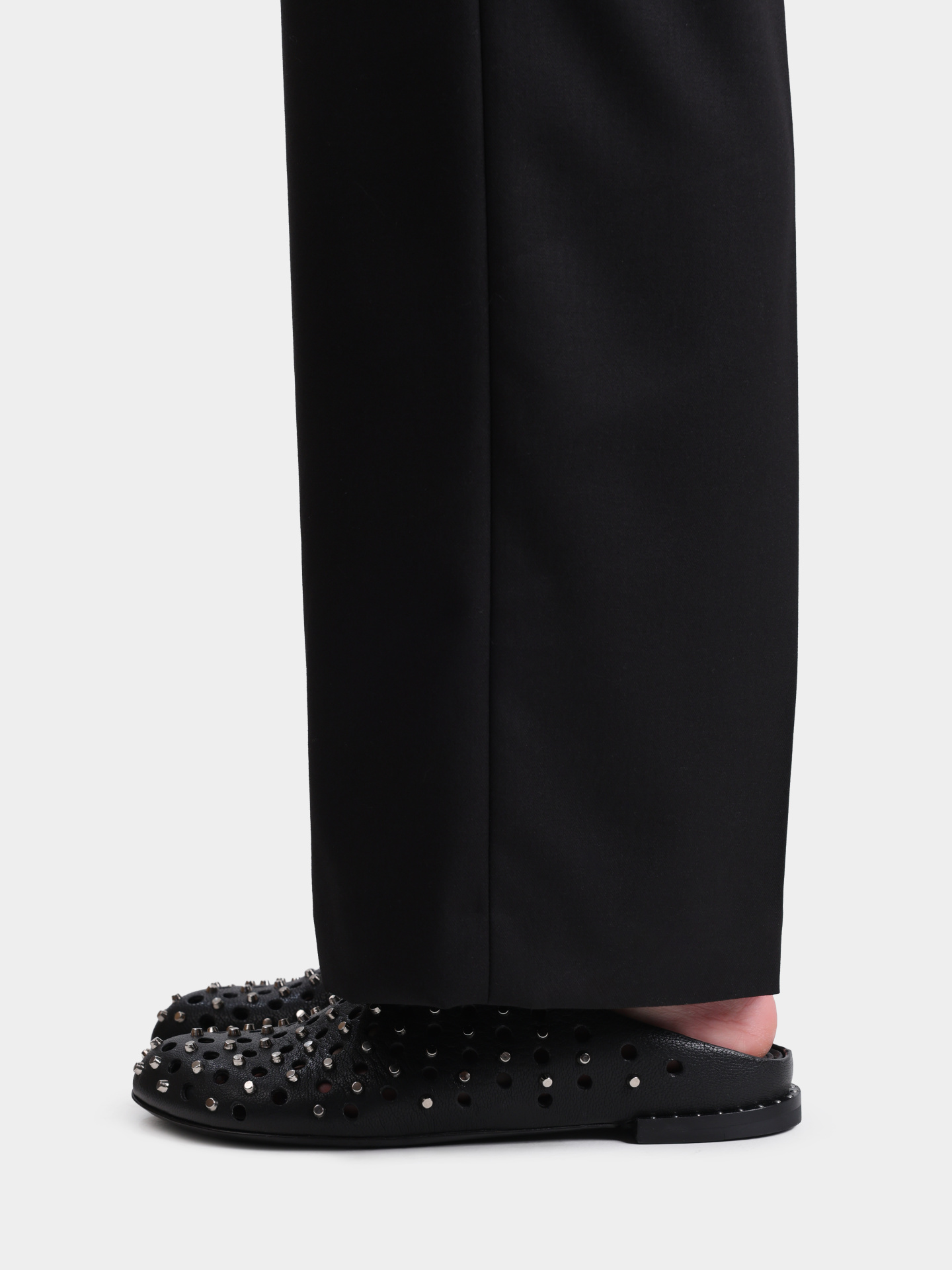 Мюли Premiata M6942 кожаные женские с заклепками — купить в интернет-магазине Verdistore