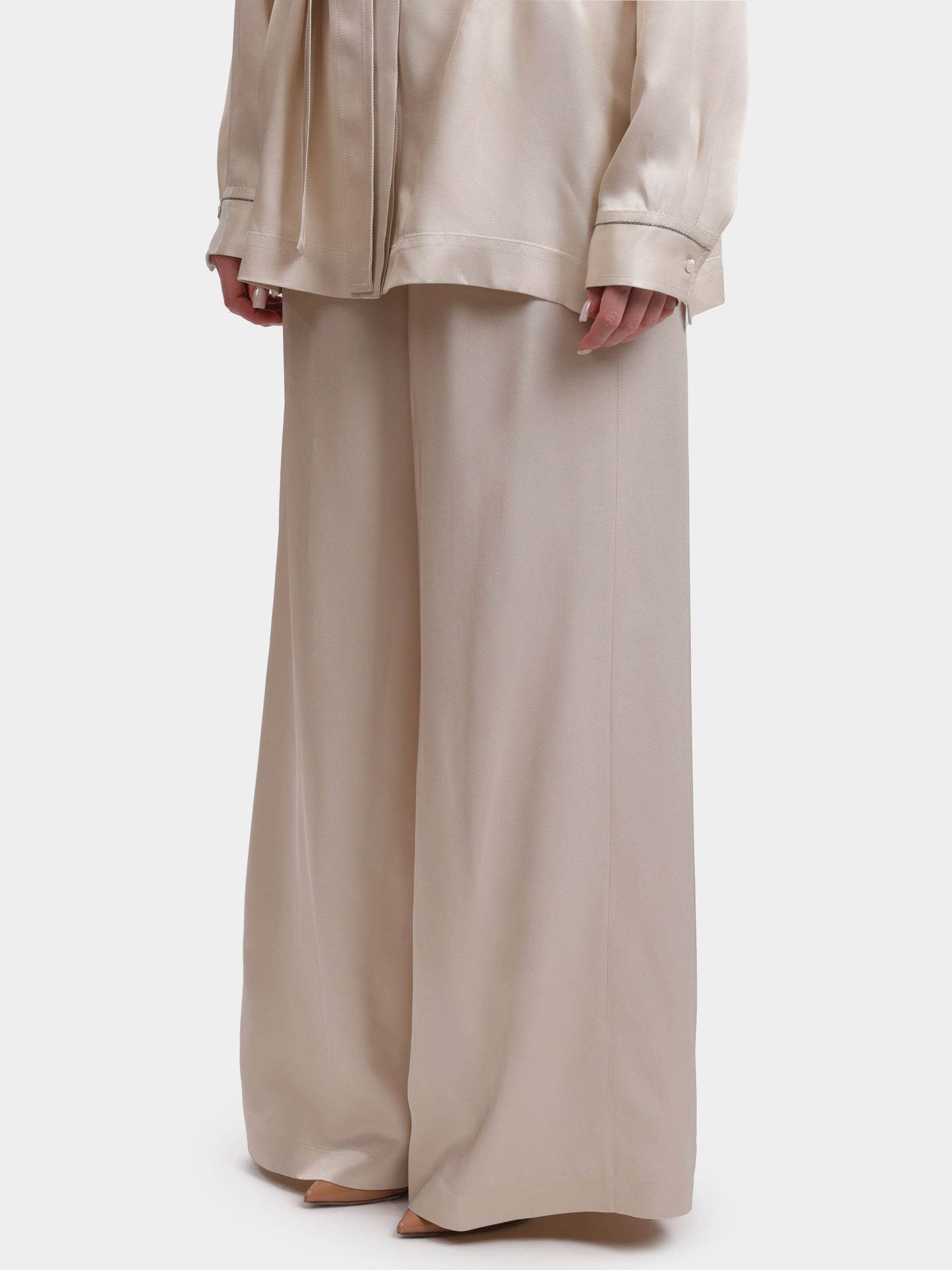 Брюки P04052 02245 43 молочные женские  — купить в интернет-магазине Verdistore