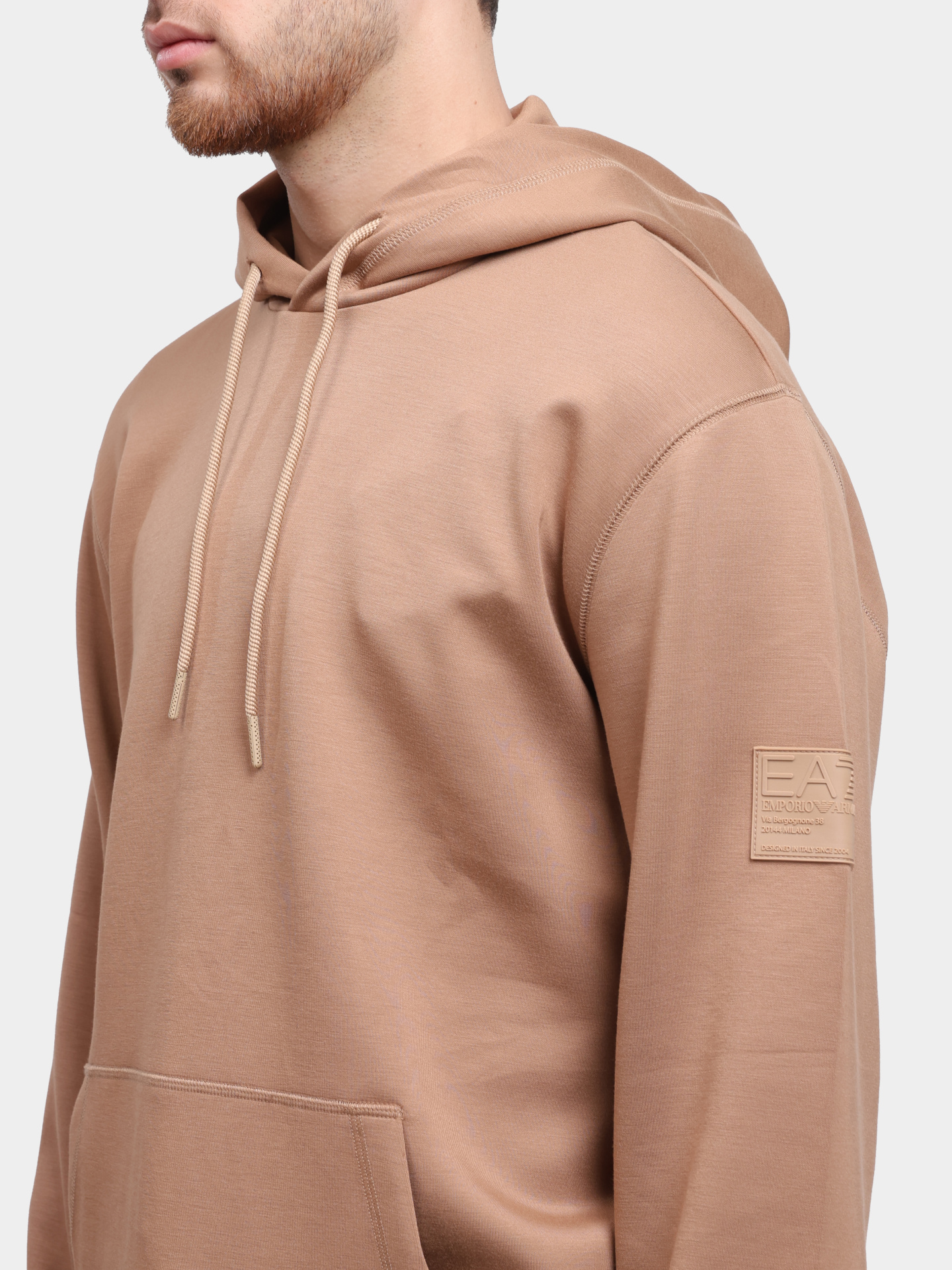 Худи EA7 7X000131 AF13790 U6171 бежевое мужское — купить в интернет-магазине Verdistore