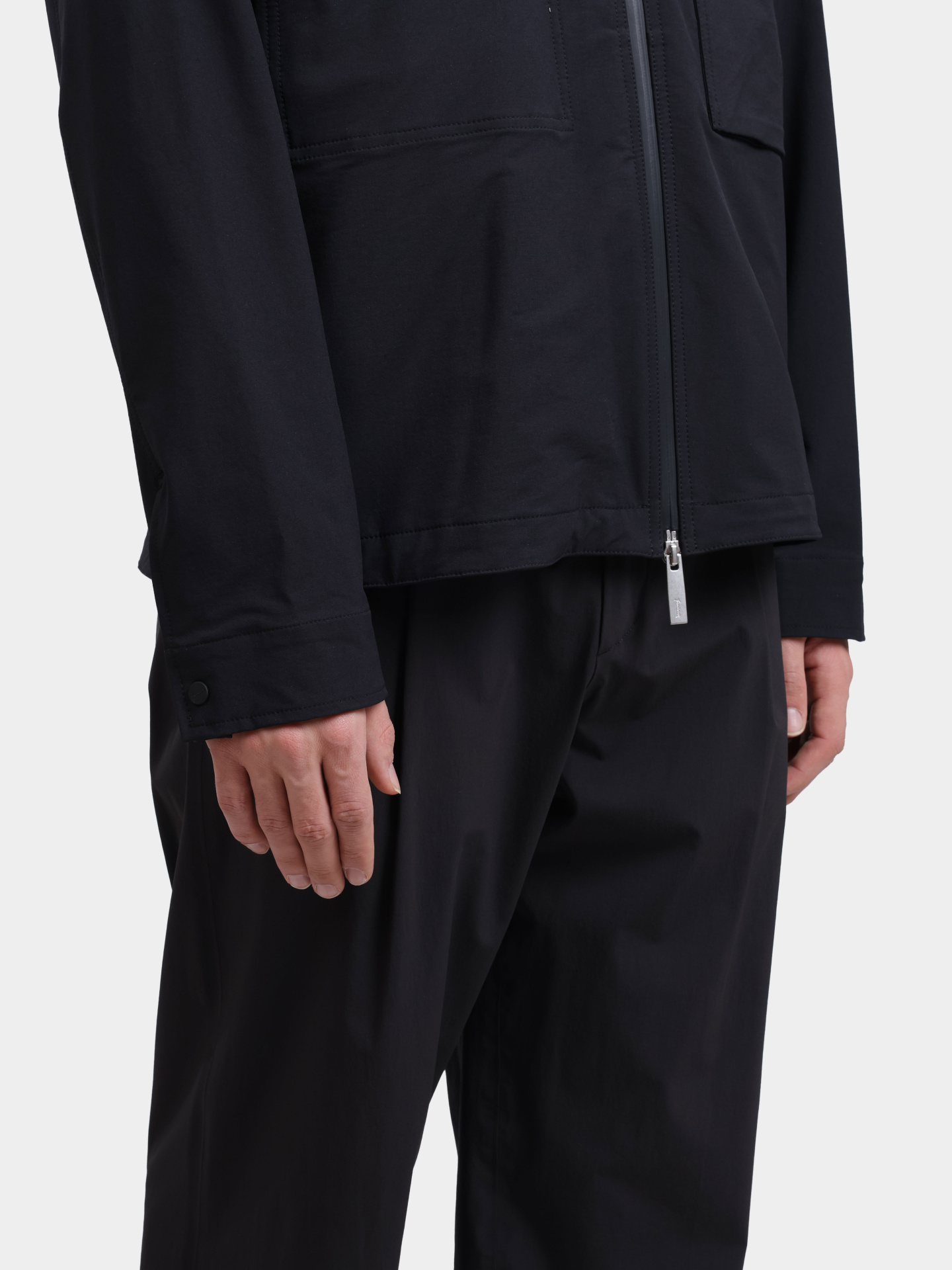 Куртка-рубашка Herno Laminar GI00183UL 12846S 9300 черная мужская — купить в интернет-магазине Verdistore