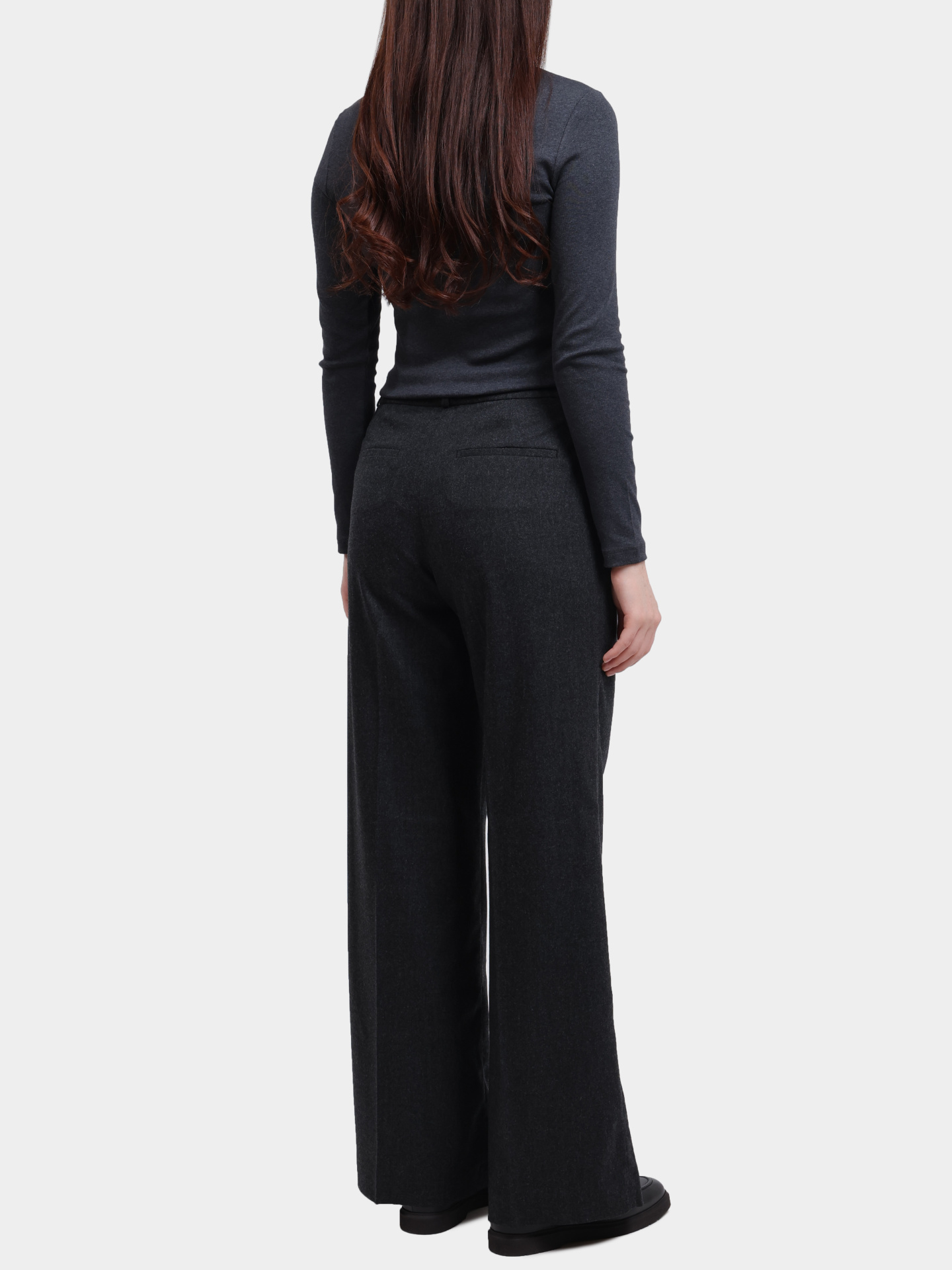 Брюки Peserico P04835 03358 973 шерстяные женские — купить в интернет-магазине Verdistore