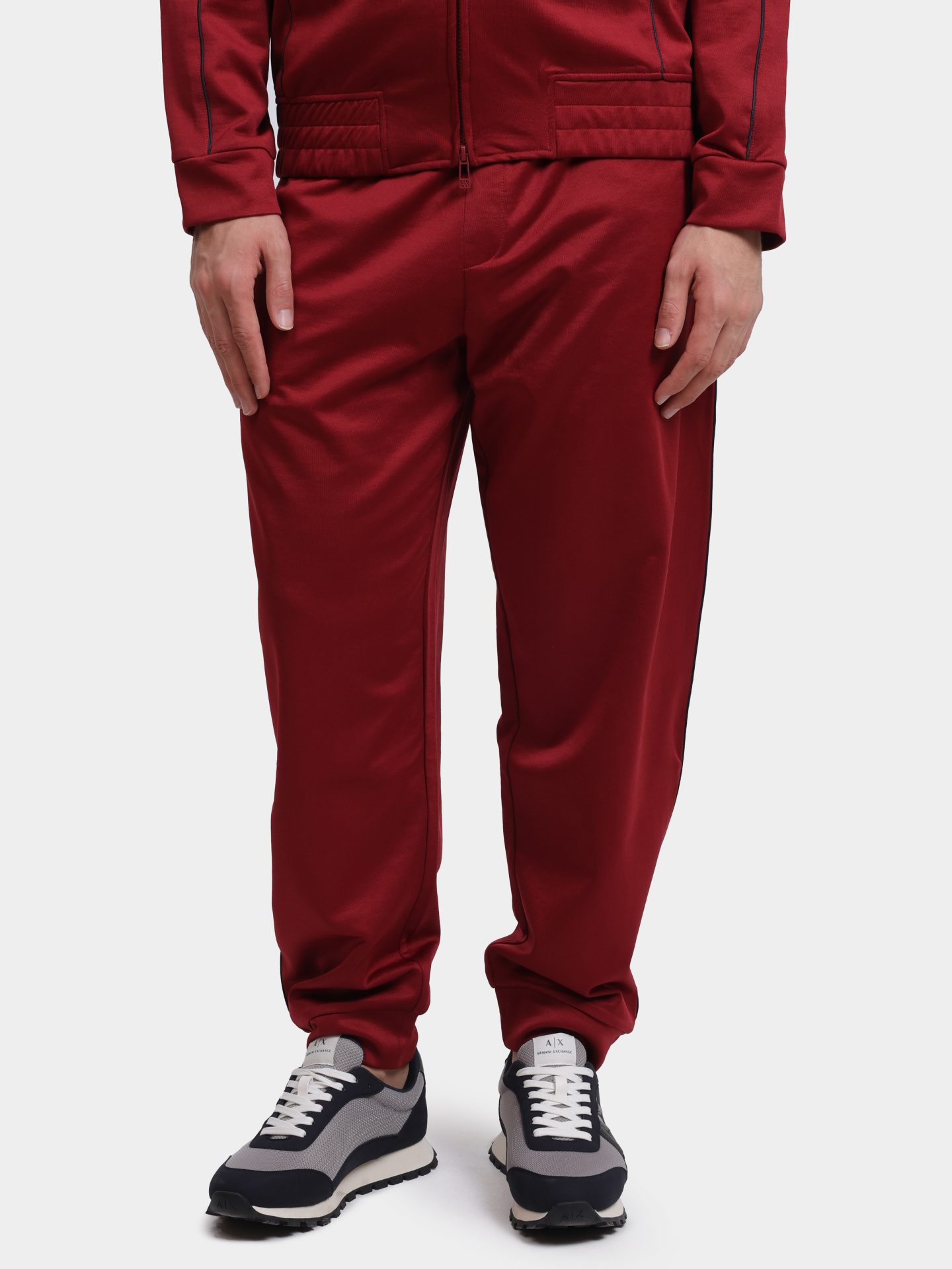 Джоггеры Armani Exchange XM001358 AF16278 UA328 красные мужские — купить в интернет-магазине Verdistore