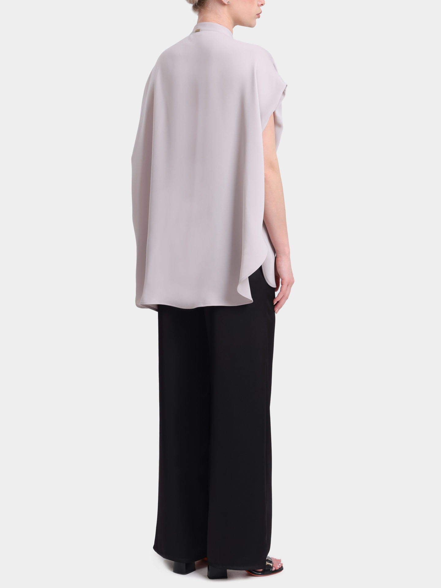 Брюки Herno PT000008D 12506 9300 палаццо черные женские свободного кроя  — купить в интернет-магазине Verdistore