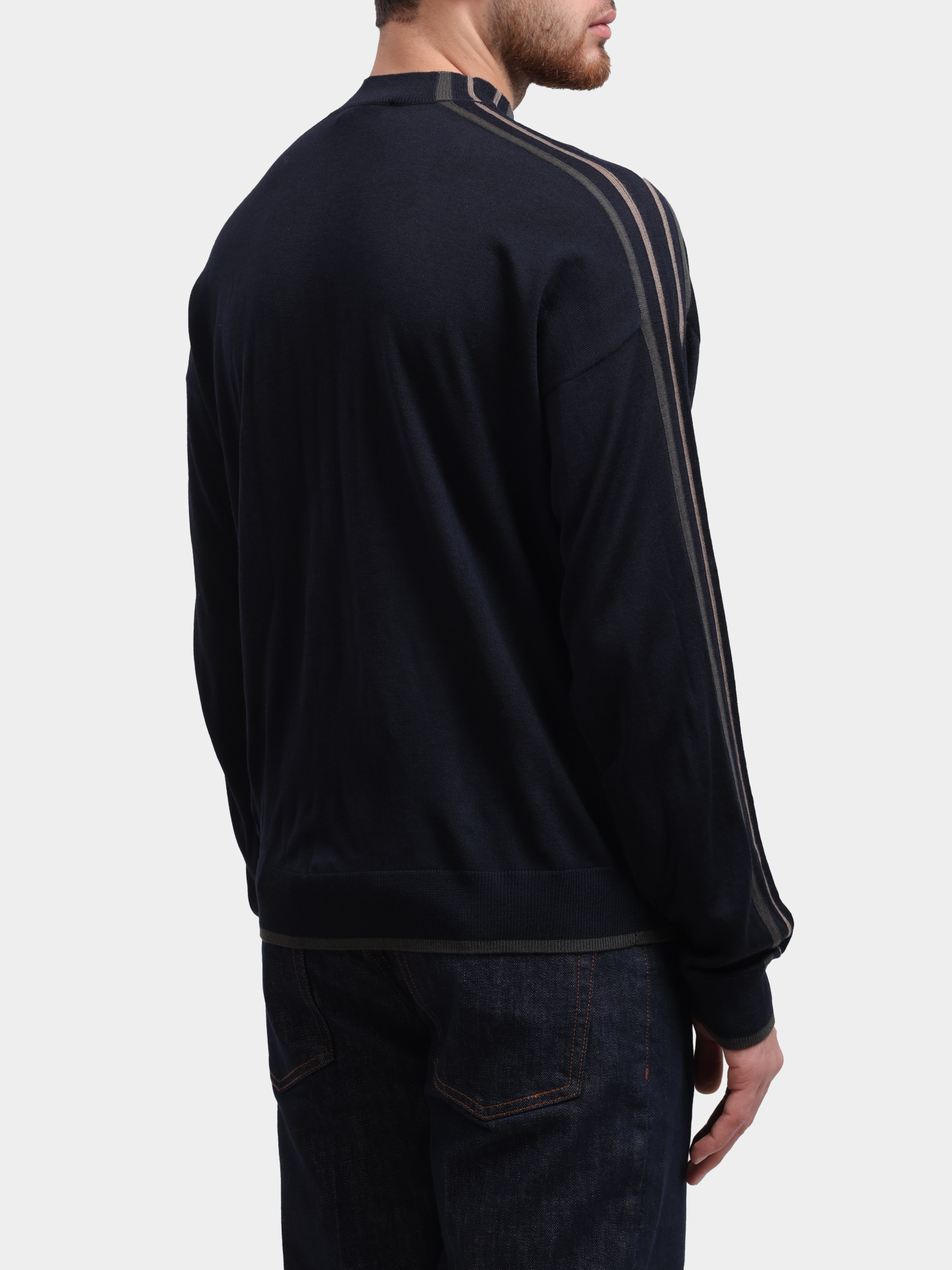 Джемпер Emporio Armani EM002423 AF14199 FB070 шерстяной мужской — купить в интернет-магазине Verdistore