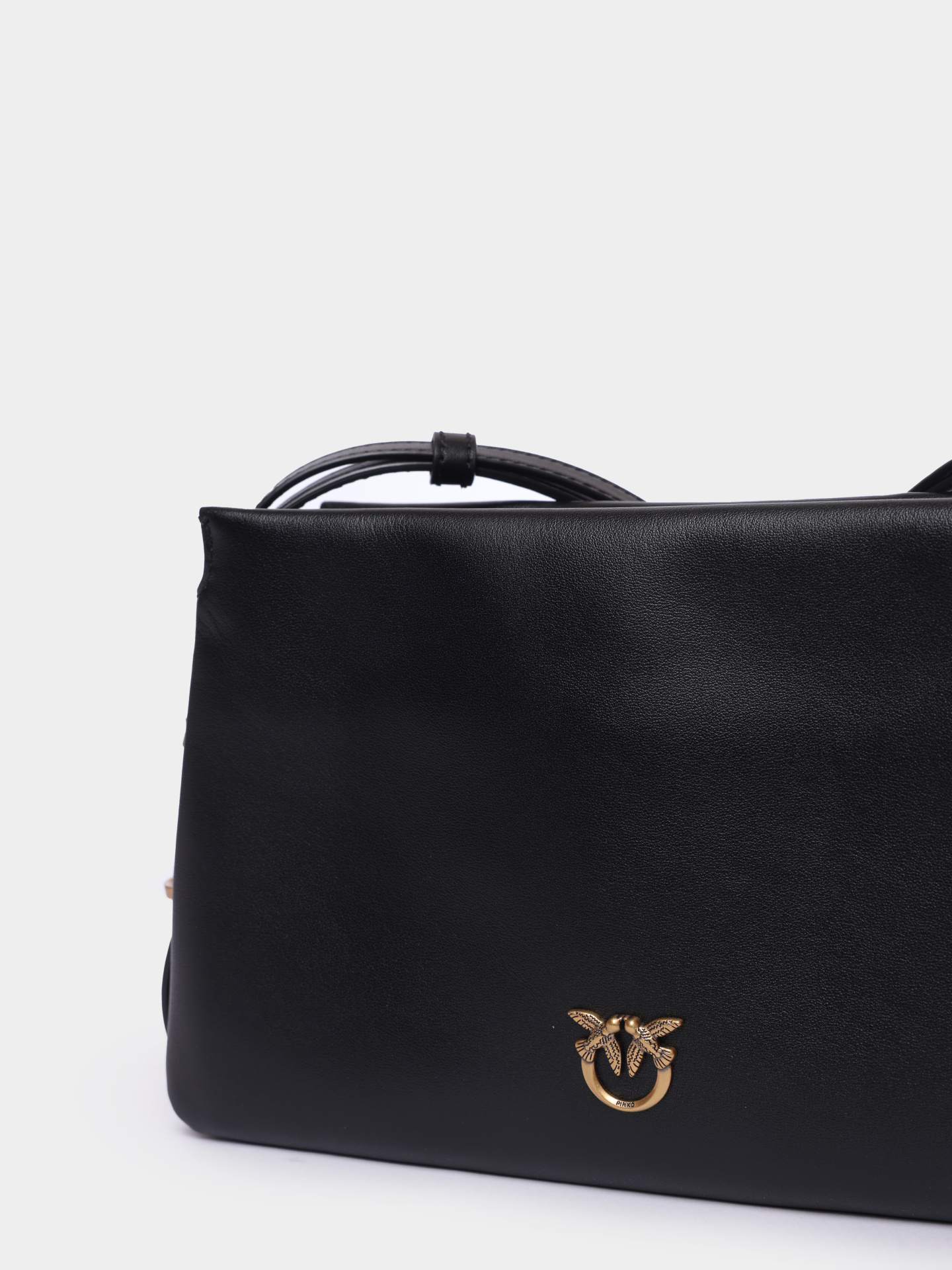 Сумка Pinko 105883 A0QO Z99Q кожаная женская — купить в интернет-магазине Verdistore