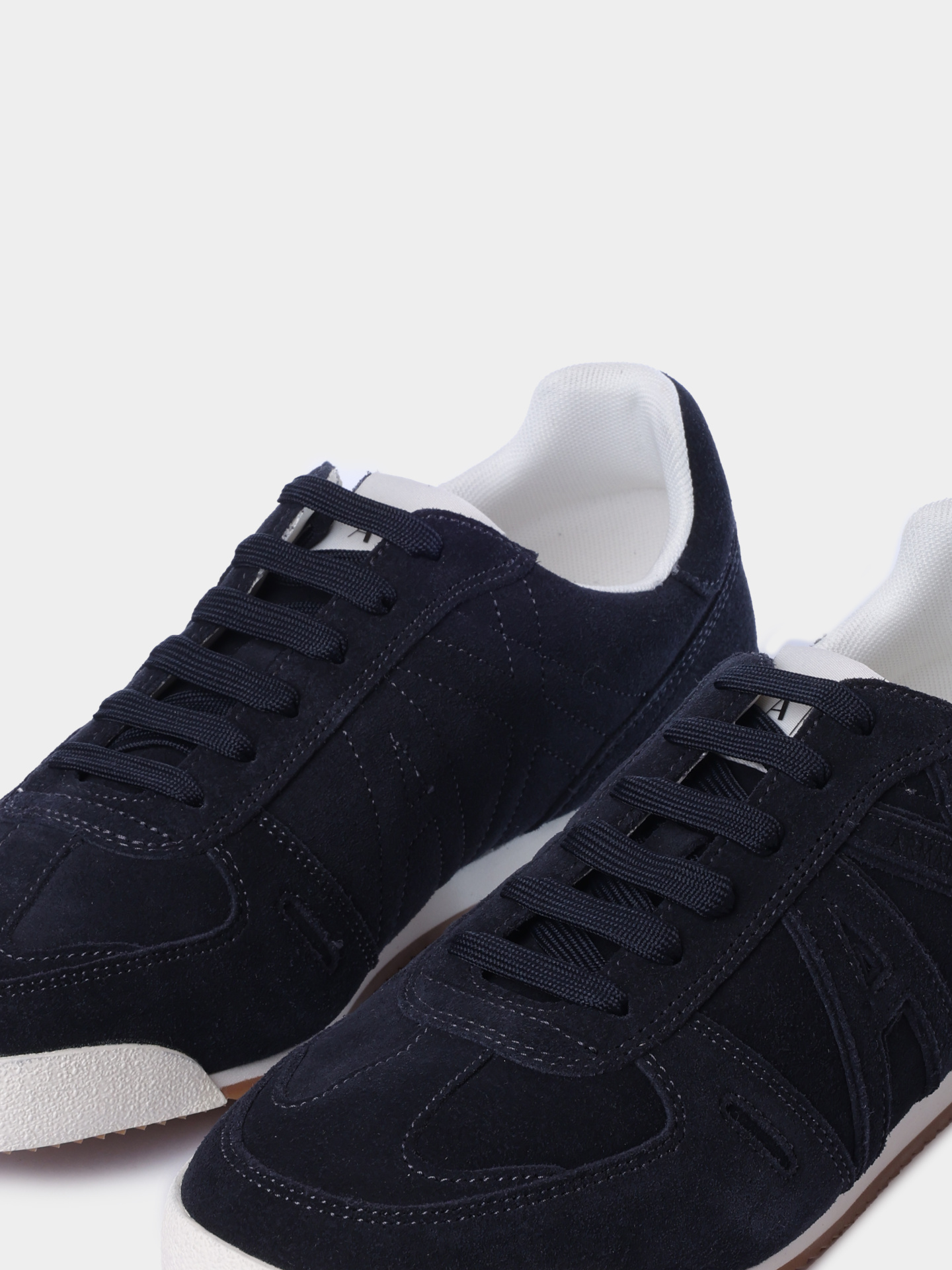 Кроссовки Armani Exchange XM002616 AF19687 ZB004 замшевые мужские — купить в интернет-магазине Verdistore