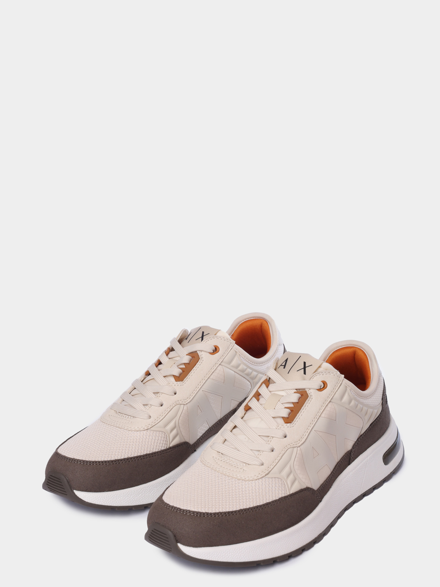 Кроссовки Armani Exchange XUX090 XV276 M1315 комбинированные мужские — купить в интернет-магазине Verdistore