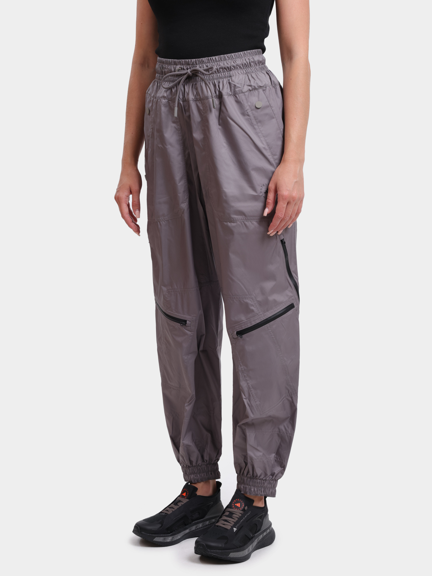 Джоггеры Adidas by Stella McCartney JJ0093 DEEPDOVESMC серые женские — купить в интернет-магазине Verdistore