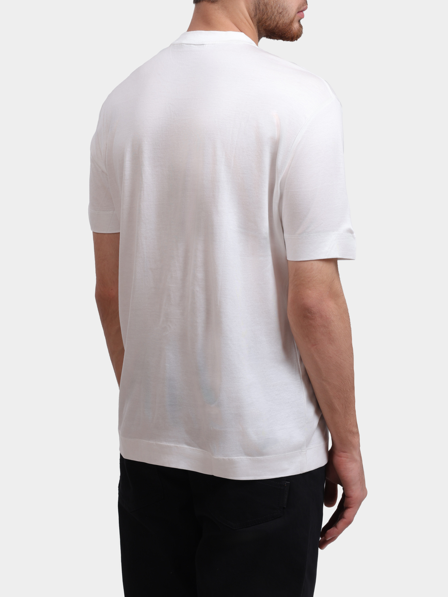 Футболка Emporio Armani EM002959 AF18312 U0003 белая мужская — купить в интернет-магазине Verdistore