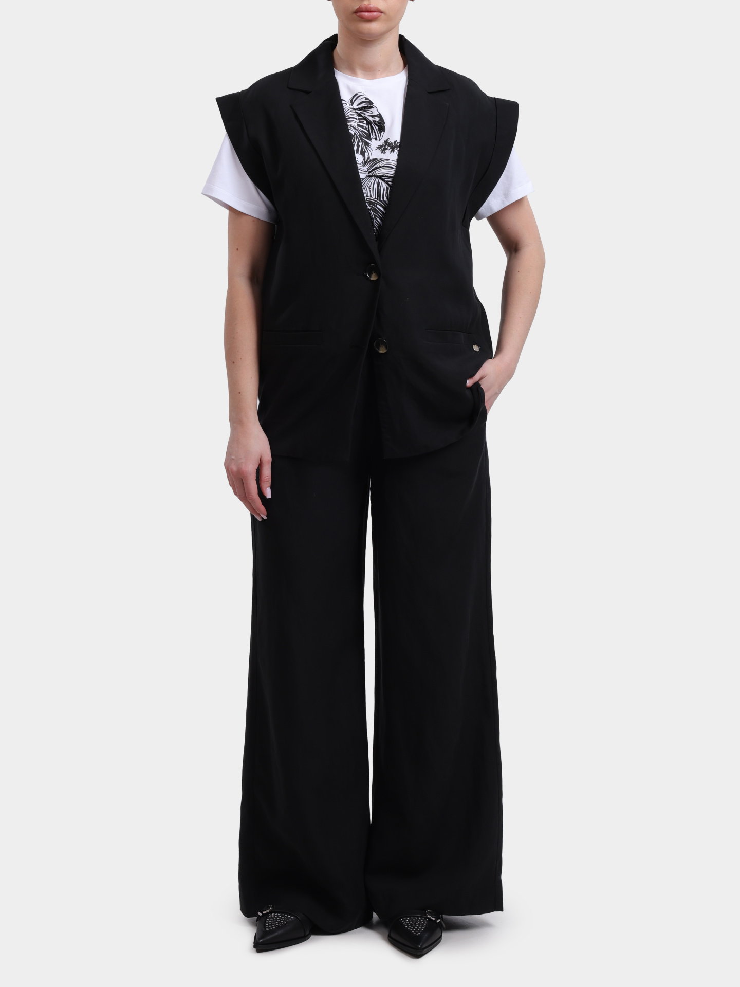 Жилет Liu-Jo WHITE LABEL WA6369 T4818 22222 черный женский с лацканами и выразительными плечами — купить в интернет-магазине Verdistore