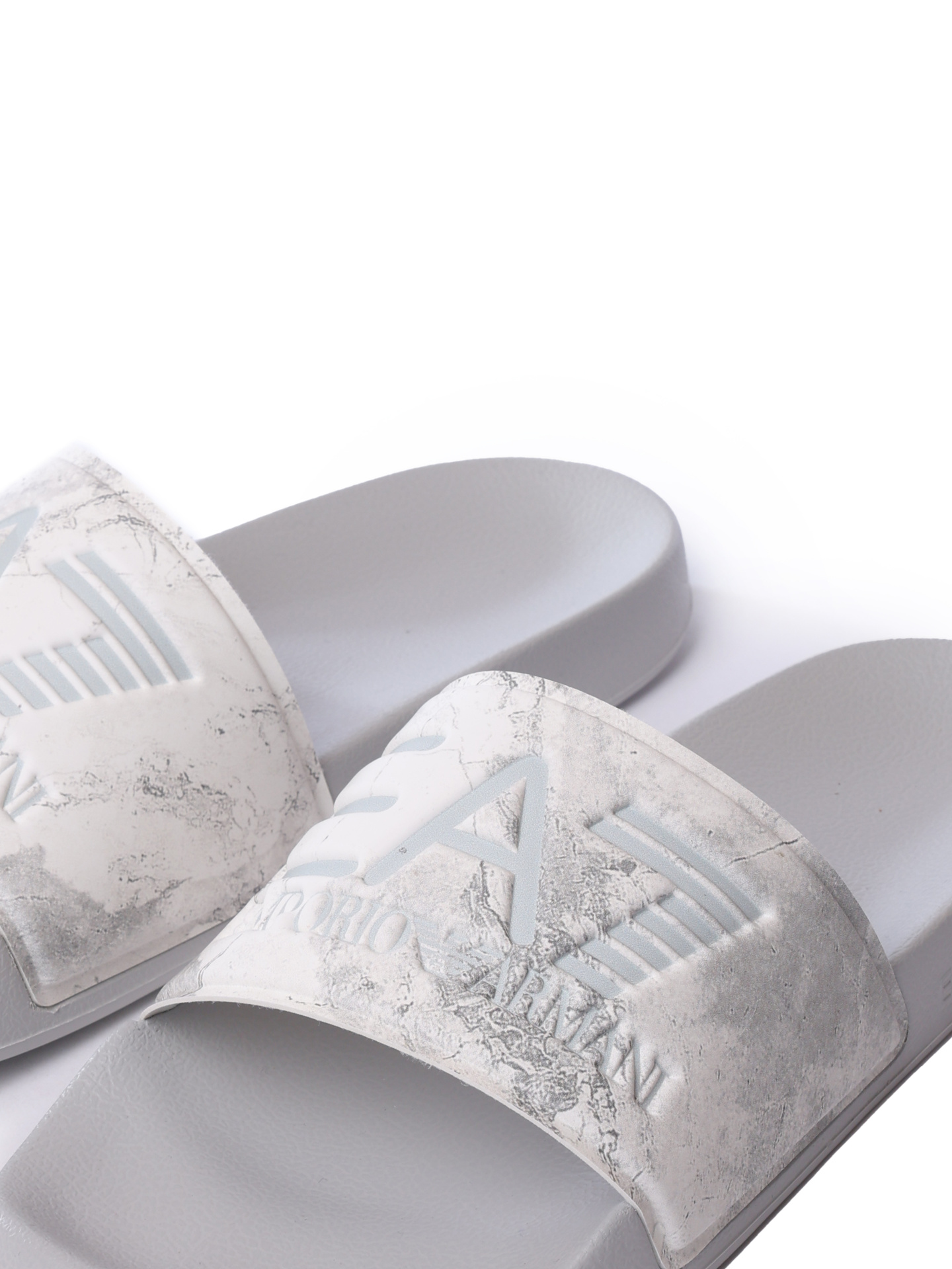 Шлепанцы — купить в интернет-магазине Verdistore