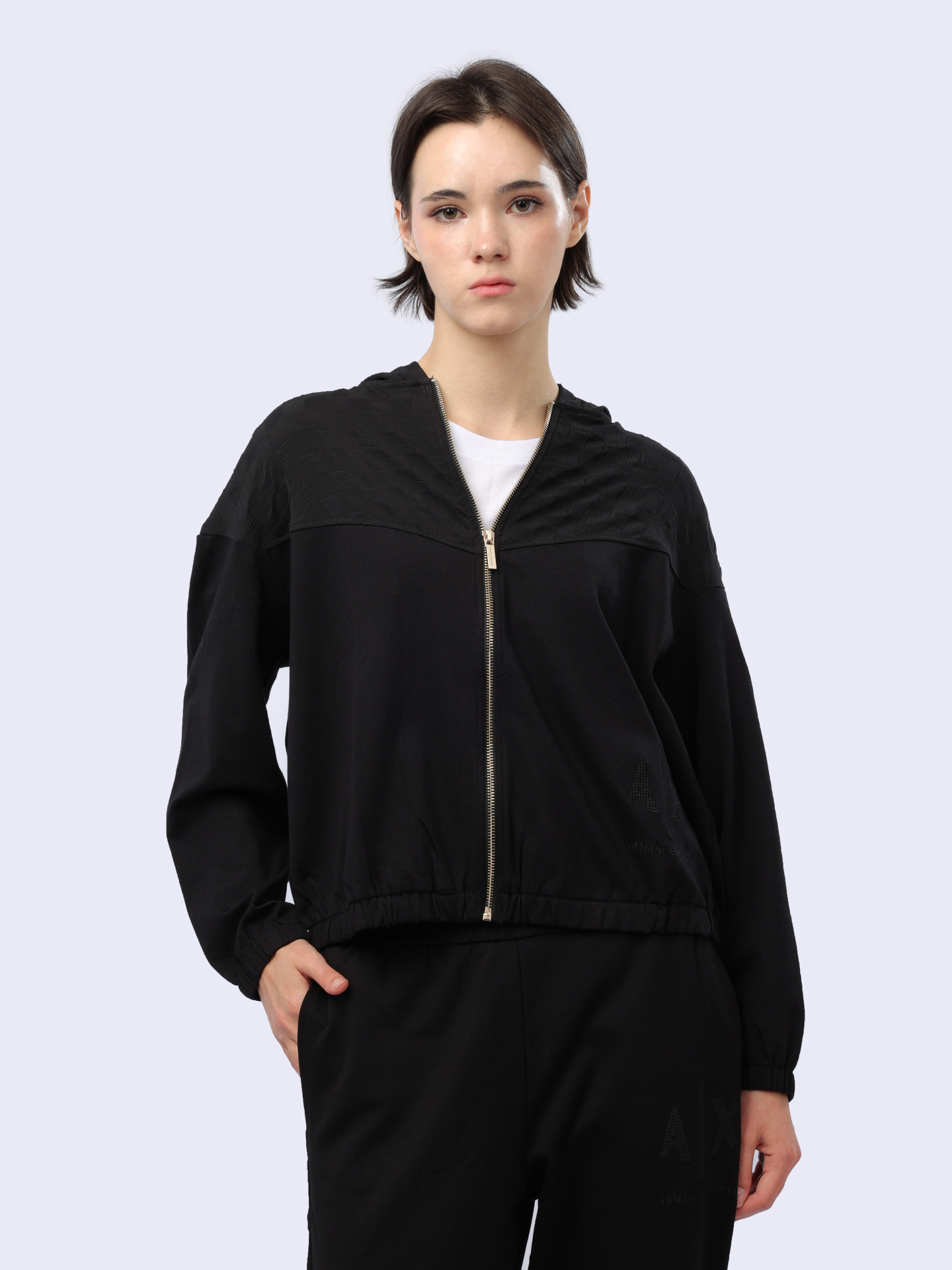 Мастерка Armani Exchange 3DYM88 YJESZ 1200 черная женская с капюшоном — купить в интернет-магазине Verdistore