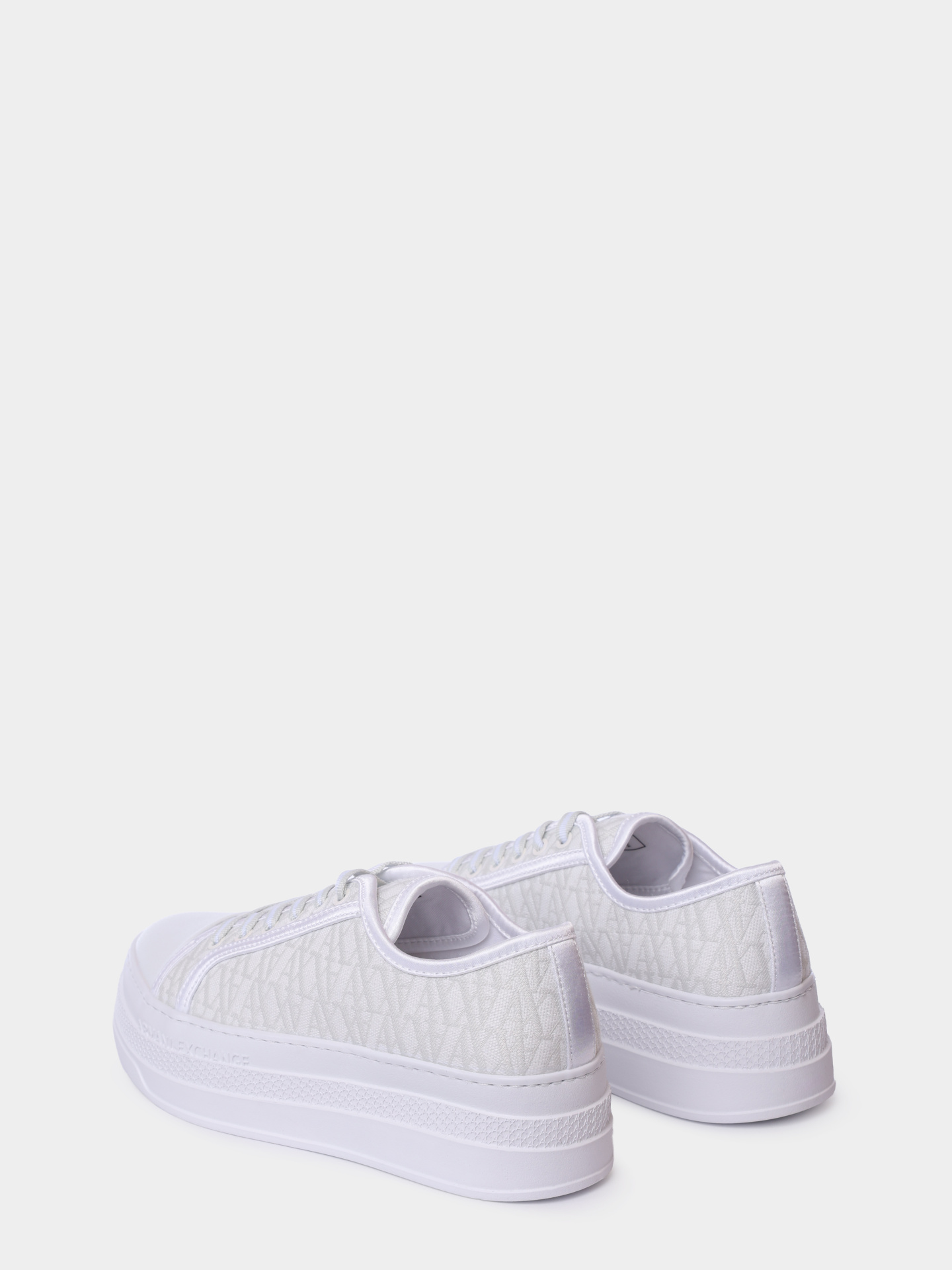 Кеды Armani Exchange XDX180 XV931 U606 текстильные женские — купить в интернет-магазине Verdistore