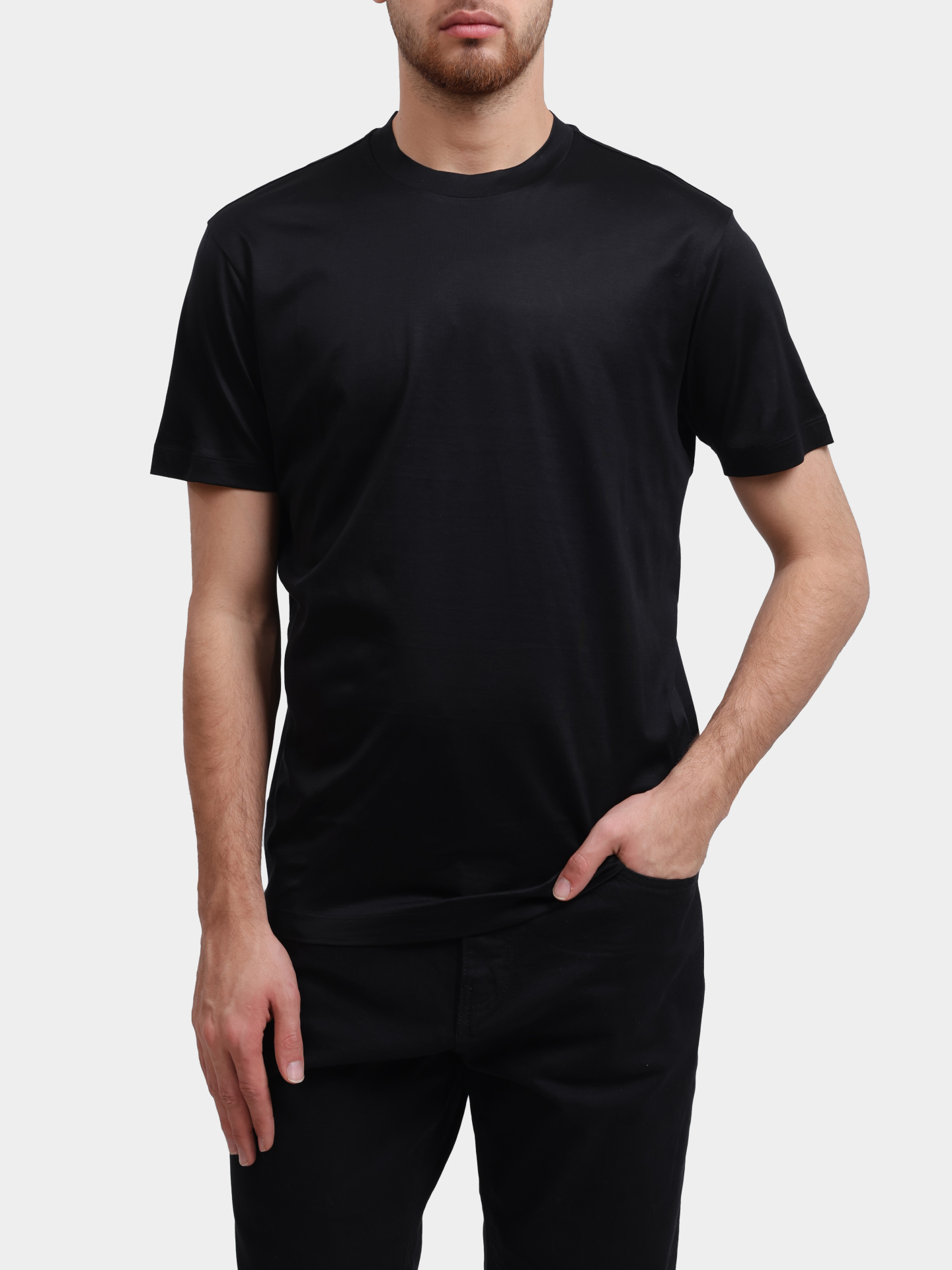 Футболка Emporio Armani 8N1TE8 1JUVZ 0999 черная мужская — купить в интернет-магазине Verdistore
