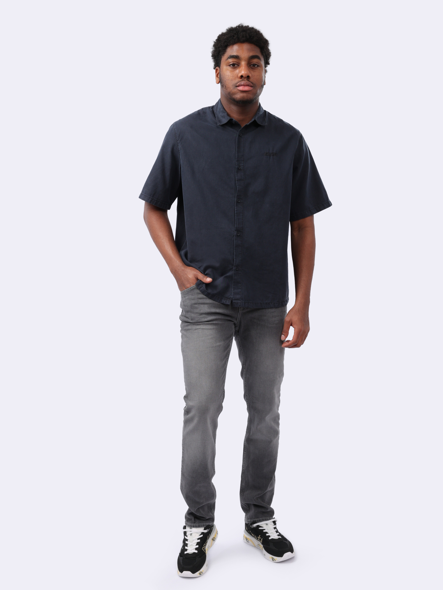Рубашка Armani Exchange 3DZC21 ZN3LZ 1510 темно-синяя мужская — купить в интернет-магазине Verdistore