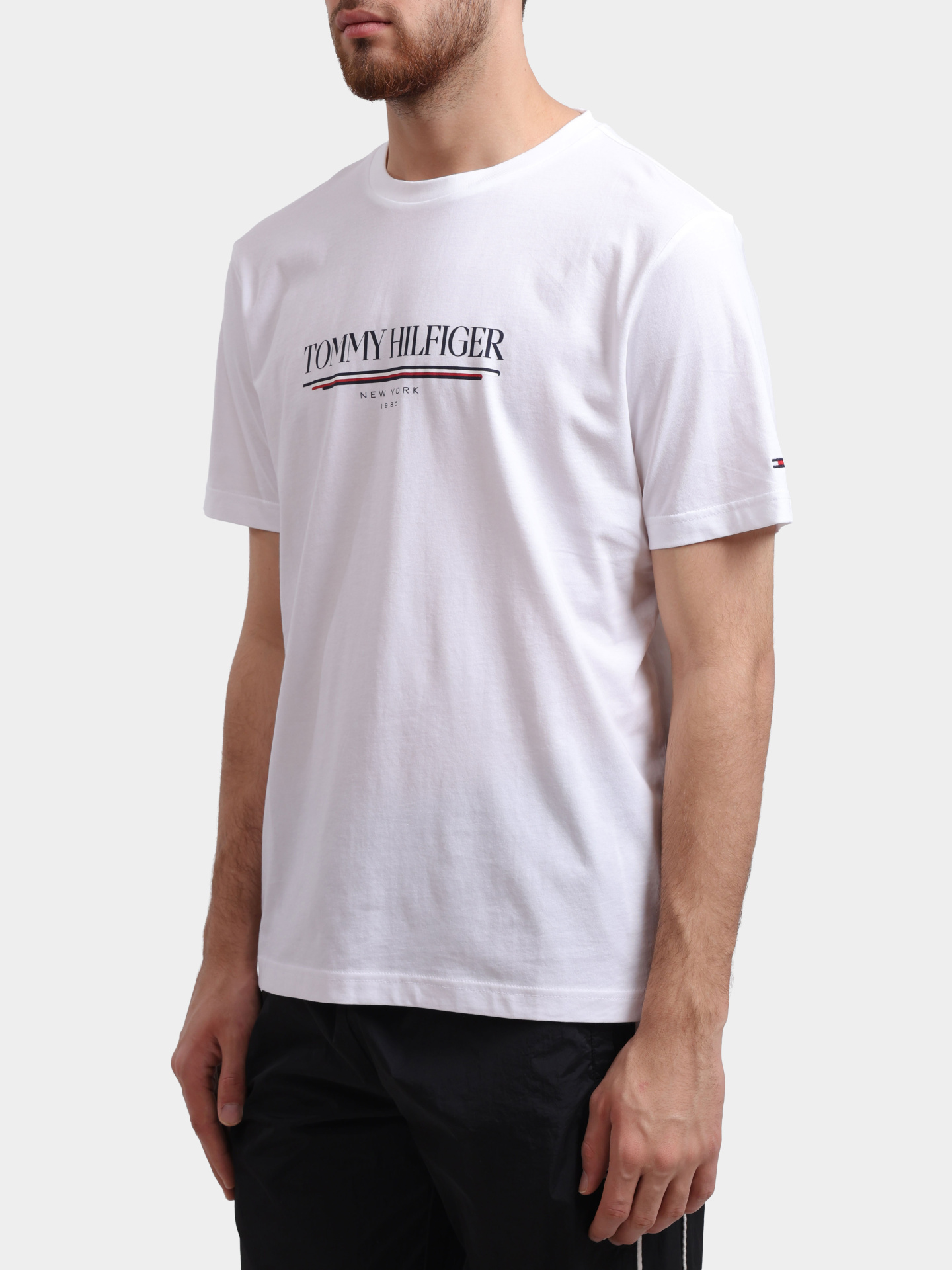 Футболка Tommy Hilfiger MW0MW40324 YBR хлопковая мужская — купить в интернет-магазине Verdistore