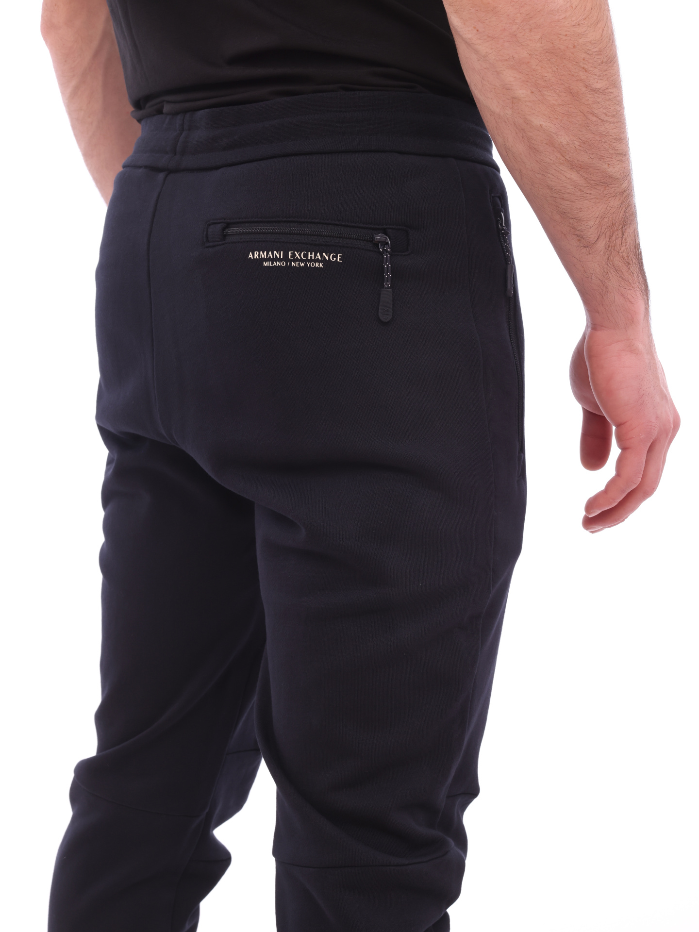 Брюки спортивные Armani Exchange 8NZP73 ZJKRZ 1510 темно-синие мужские с манжетами — купить в интернет-магазине Verdistore