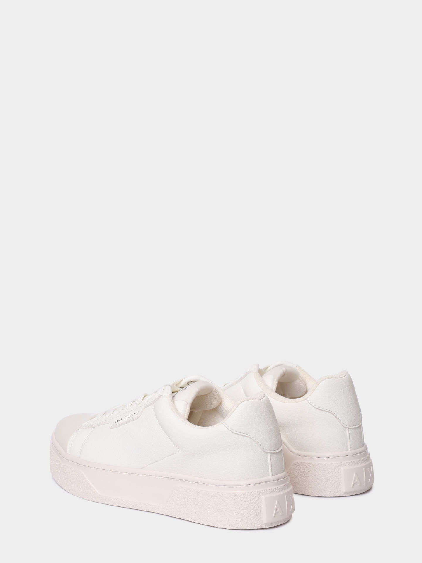 Кеды Armani Exchange XM001666 AF19143 M0029 молочные мужские — купить в интернет-магазине Verdistore