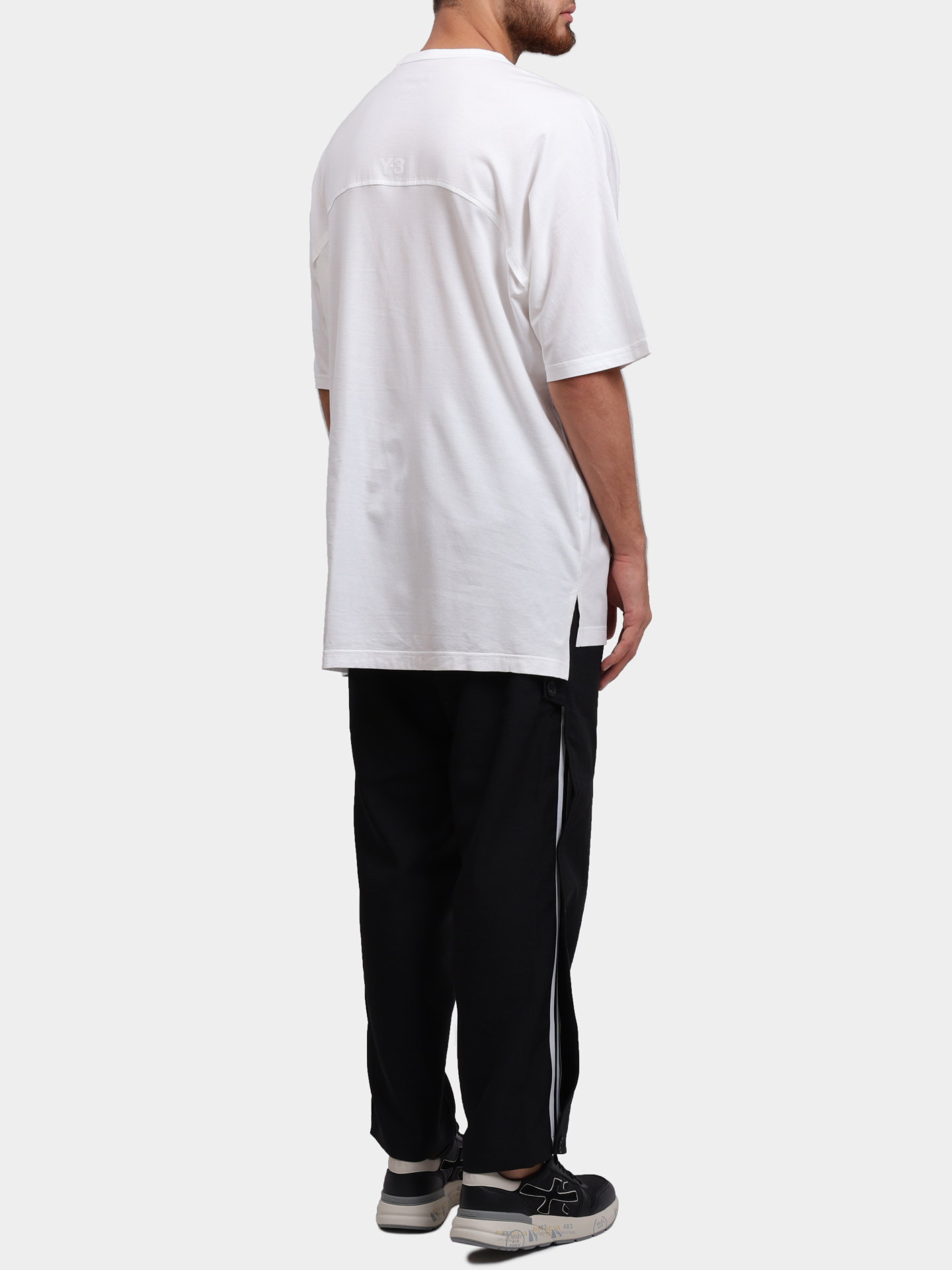 Футболка Y-3 JM7845 белая мужская из хлопка — купить в интернет-магазине Verdistore