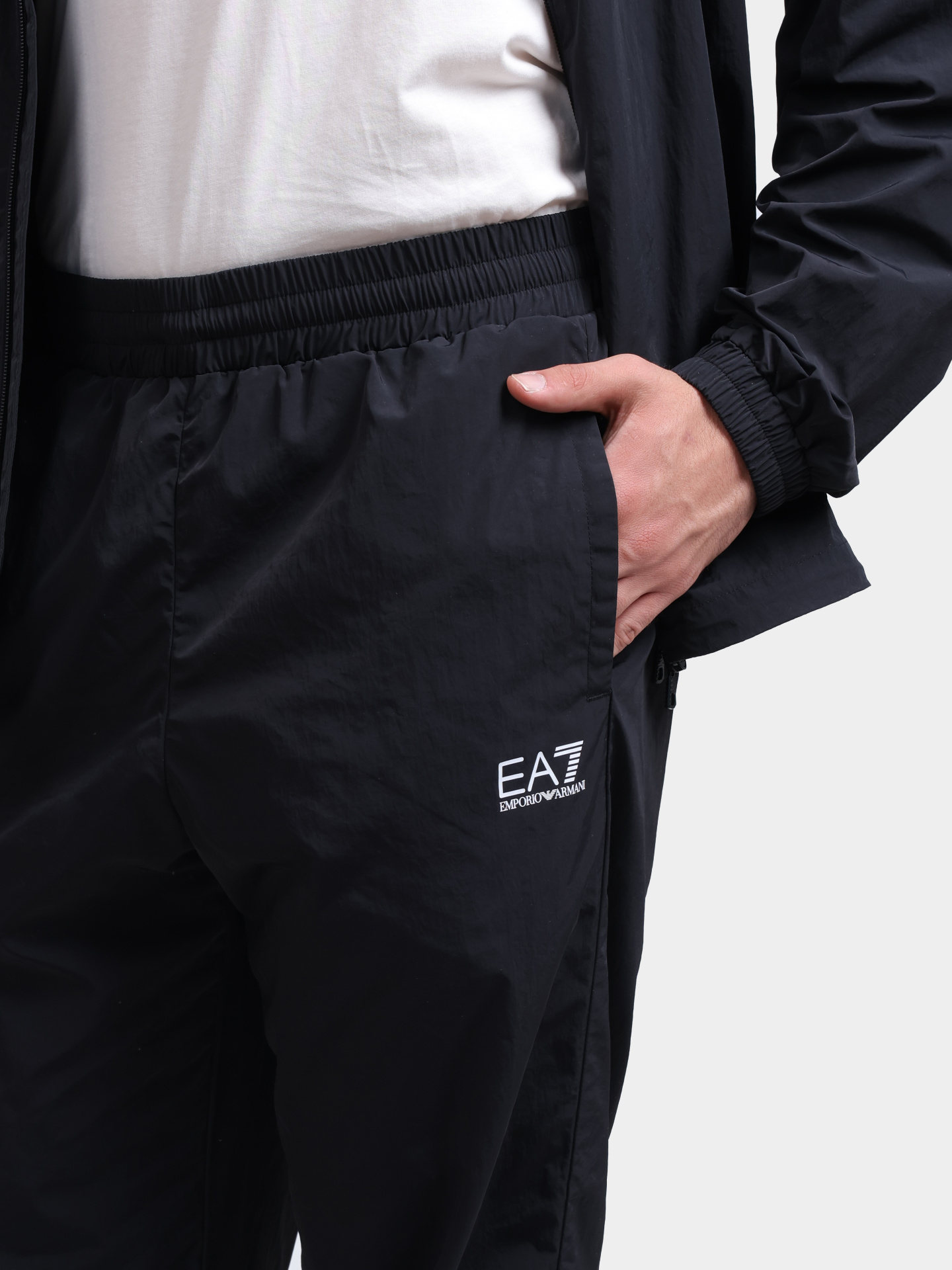Костюм спортивный EA7 7M001285 AF13190 UC001 черный мужской — купить в интернет-магазине Verdistore