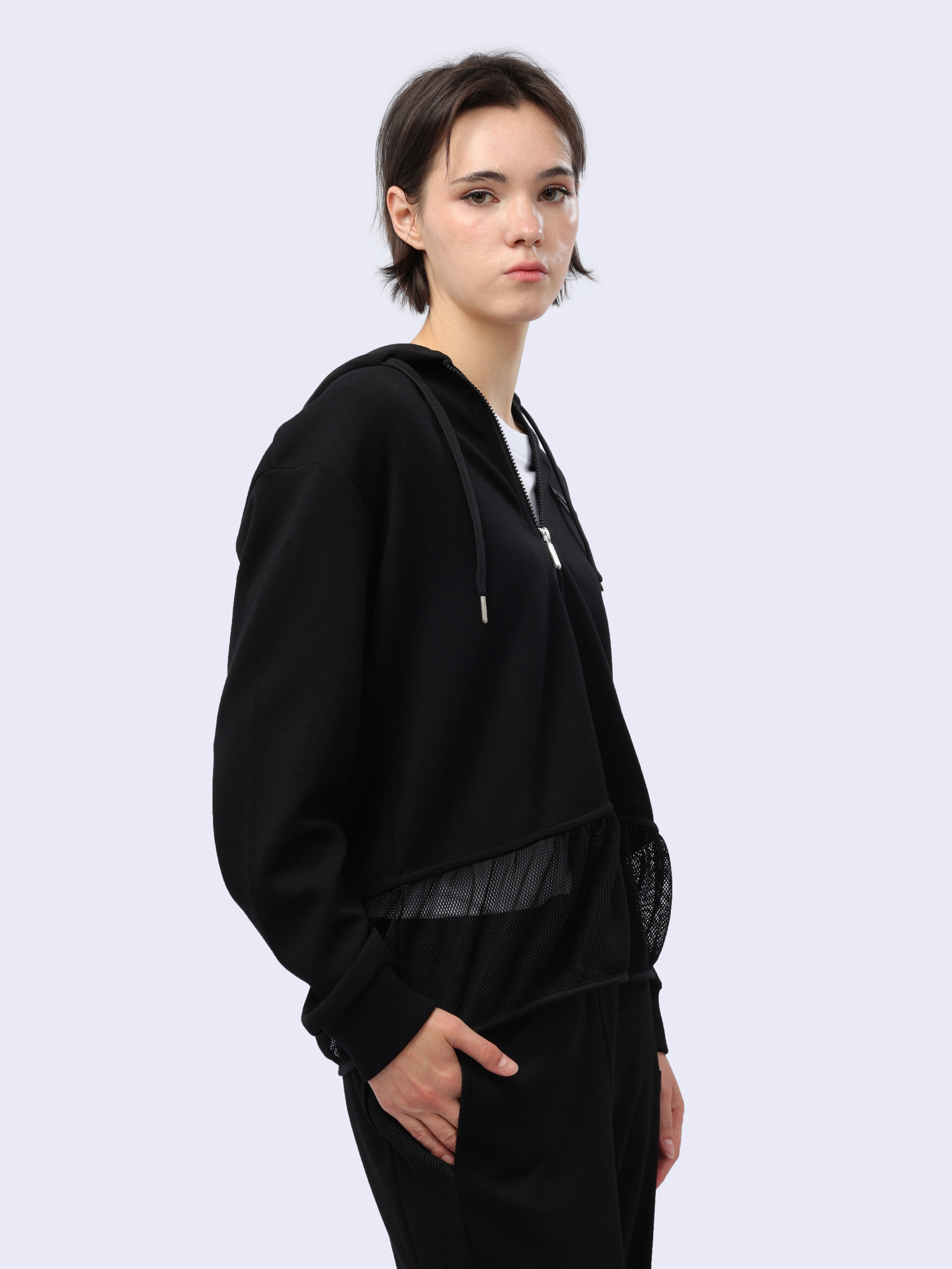 Мастерка Armani Exchange 3DYM83 YJEPZ 1200 черная женская с сетчатой вставкой — купить в интернет-магазине Verdistore