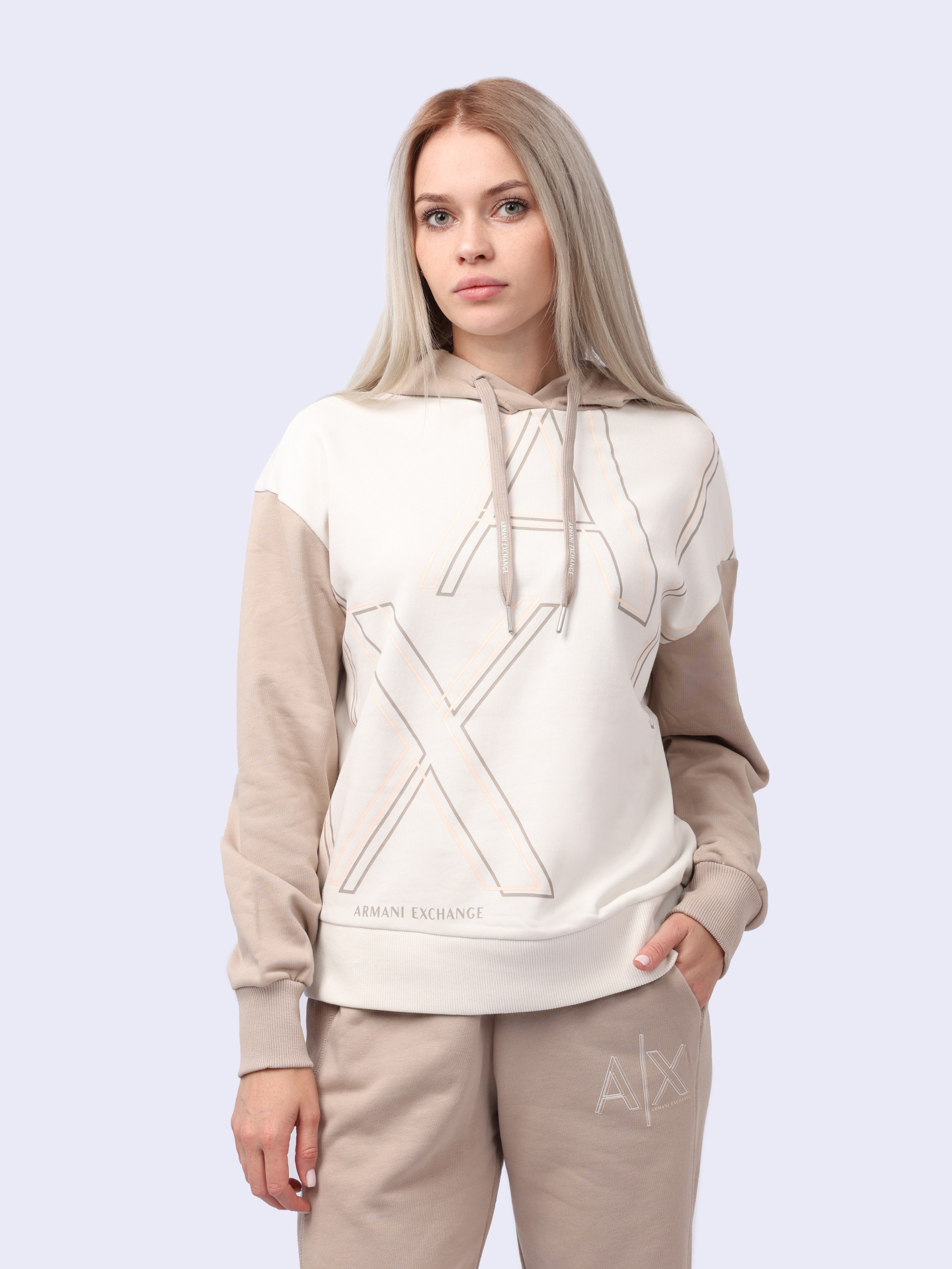 Худи Armani Exchange 3DYM09 YJEBZ 21CT бежевое женское с логотипом — купить в интернет-магазине Verdistore