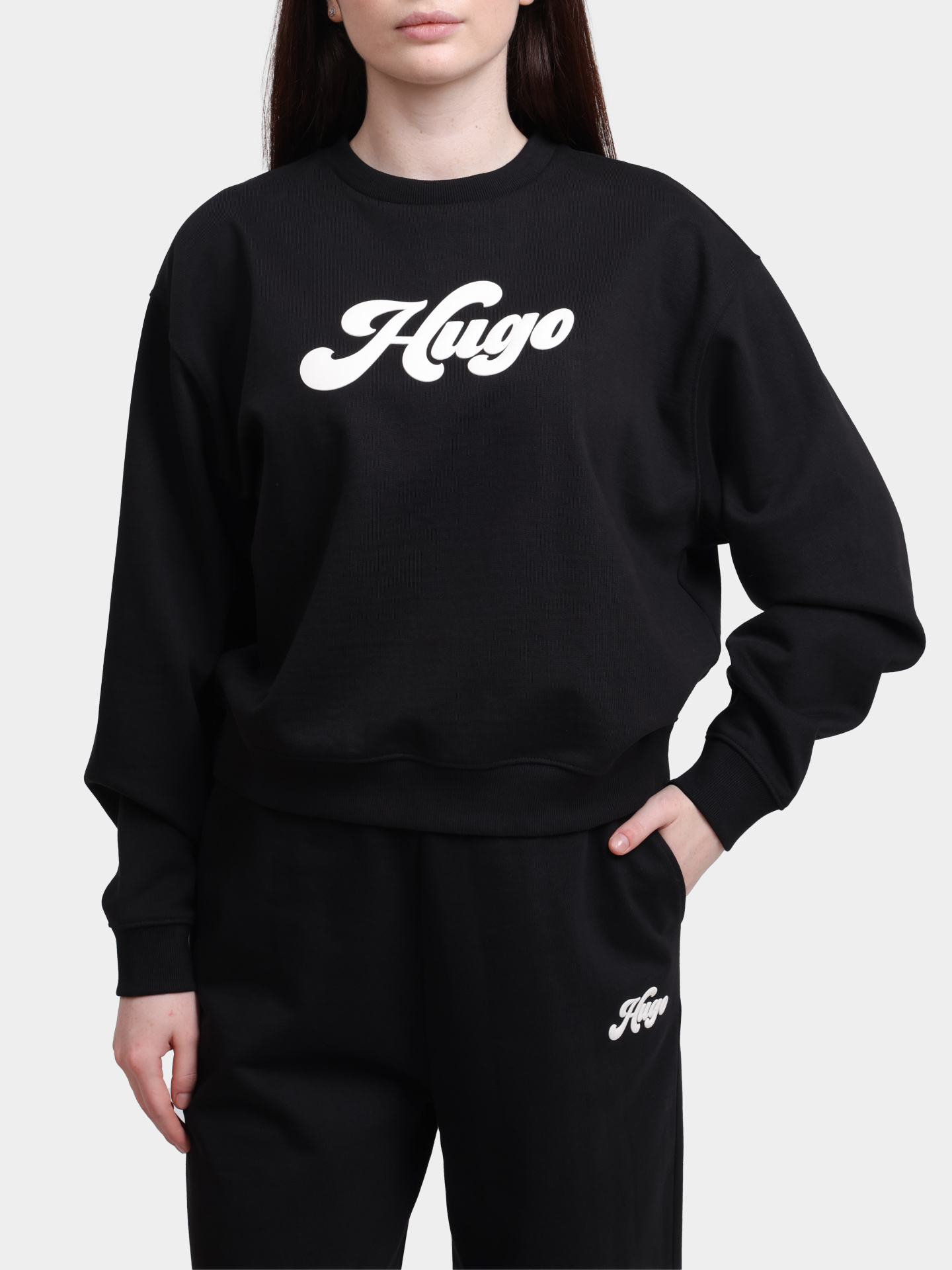 Свитшот Hugo 50541169 001 черный женский с логотипом — купить в интернет-магазине Verdistore