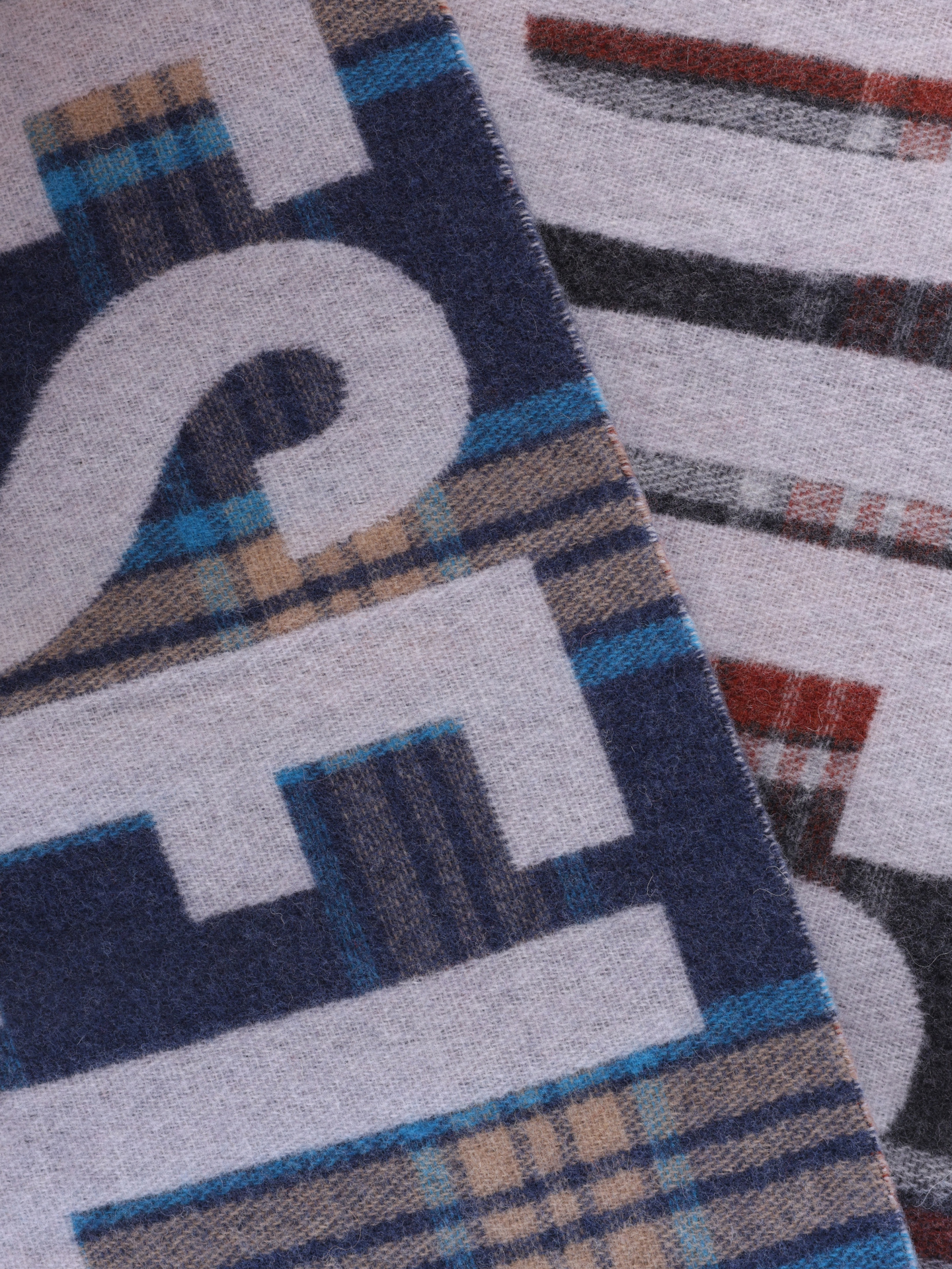 Шарф Diesel A195130DCCY9XX шерстяной мужской — купить в интернет-магазине Verdistore