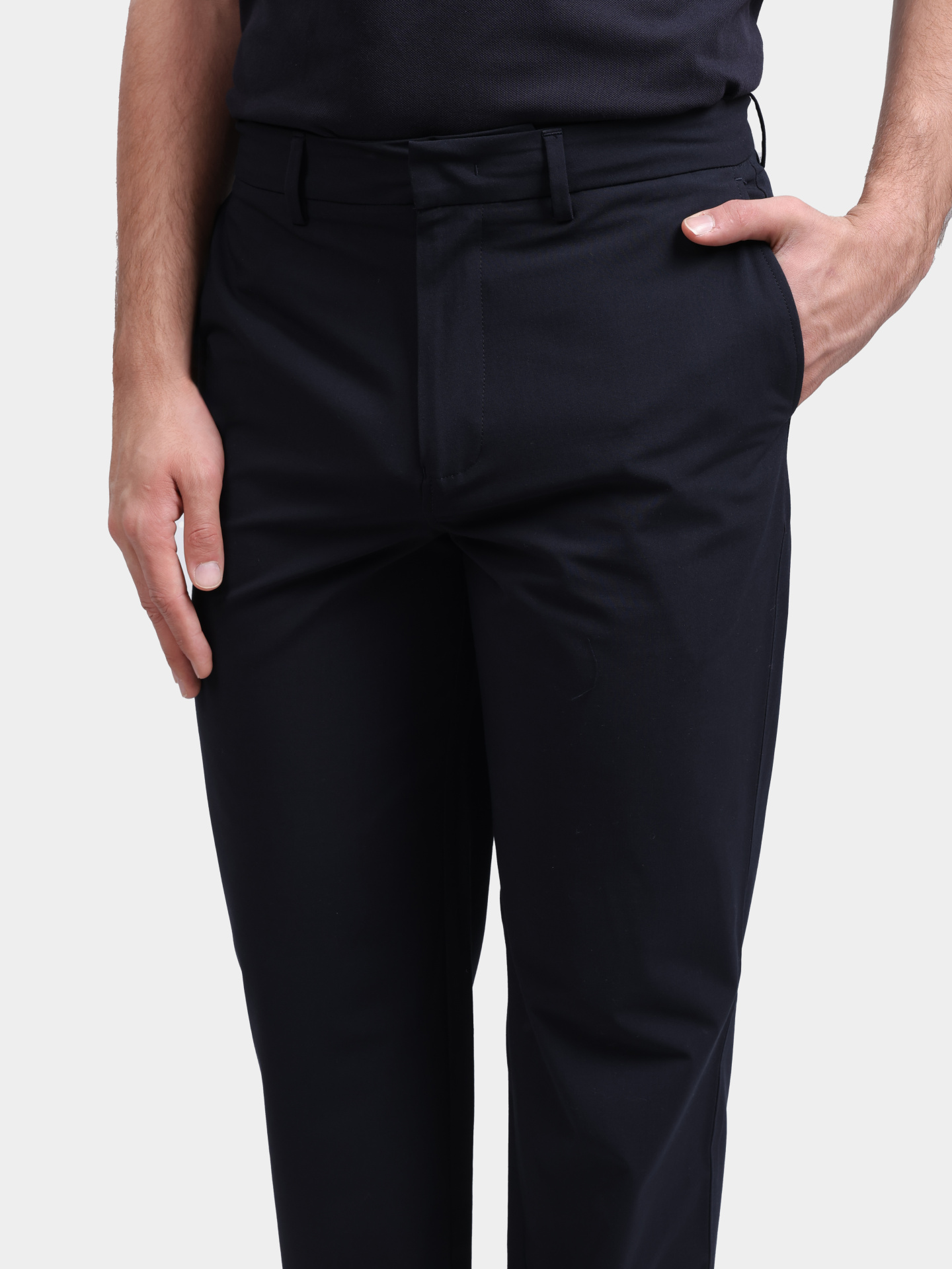 Брюки Armani Exchange XM002083 AF22403 UB101 темно-синие мужские — купить в интернет-магазине Verdistore