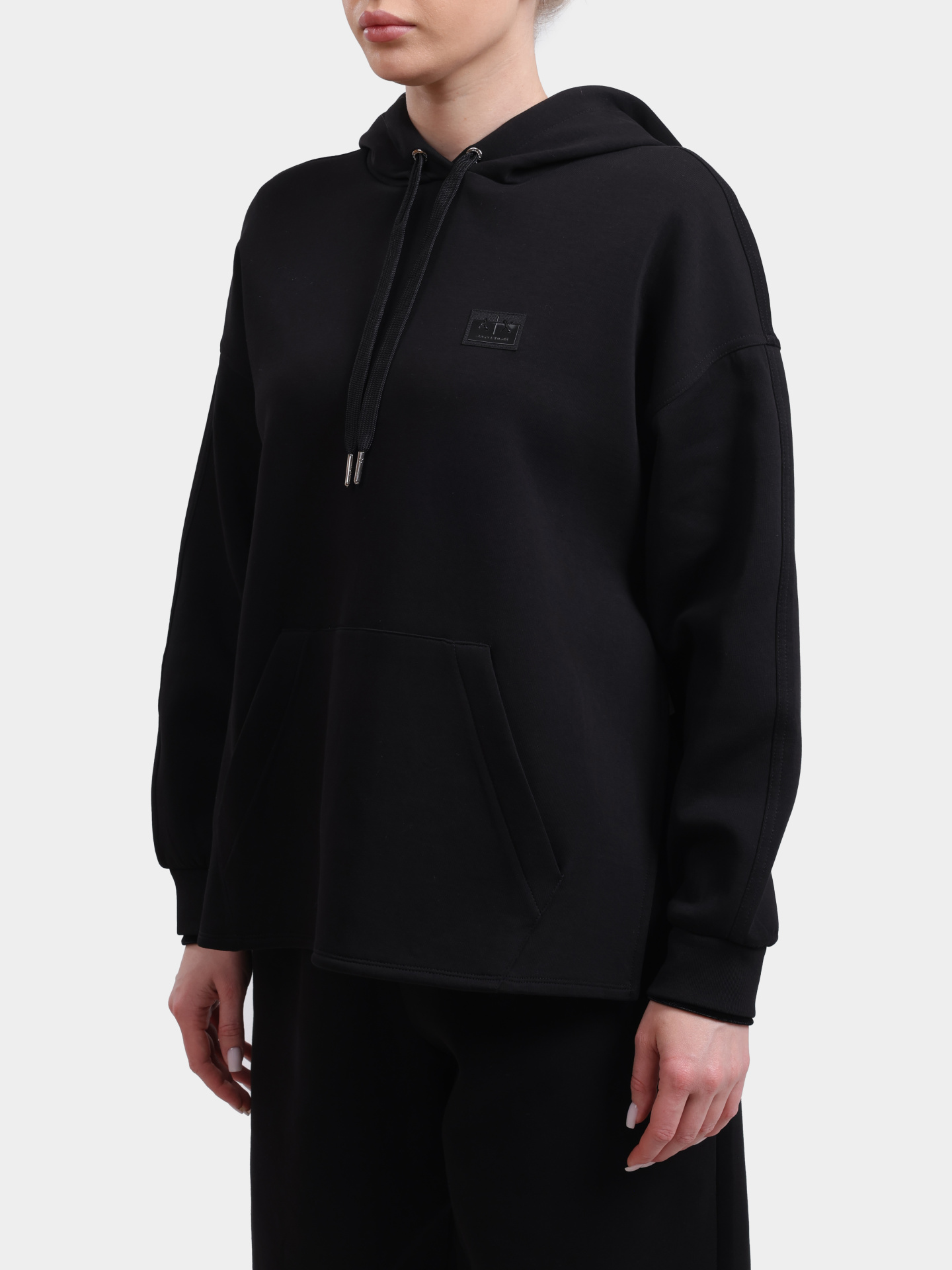 Худи Armani Exchange XW000987 AF10818 UC001 черное женское — купить в интернет-магазине Verdistore